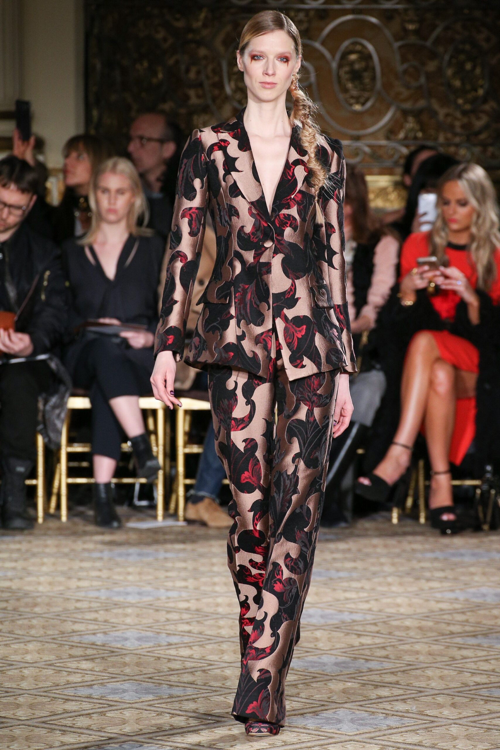 Christian Siriano F/W 17 Look 347