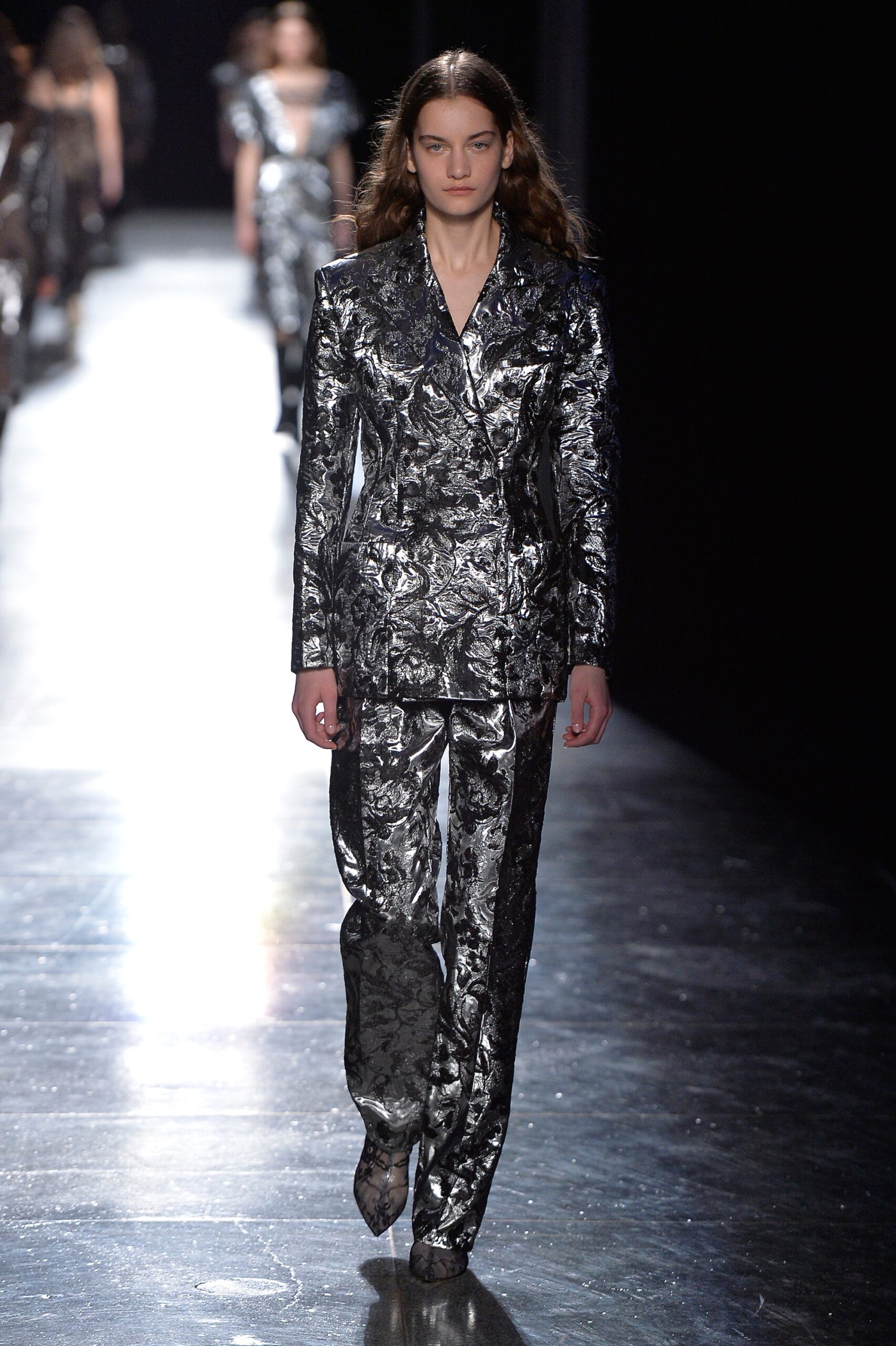 Christopher Kane F/W 18 Look 535