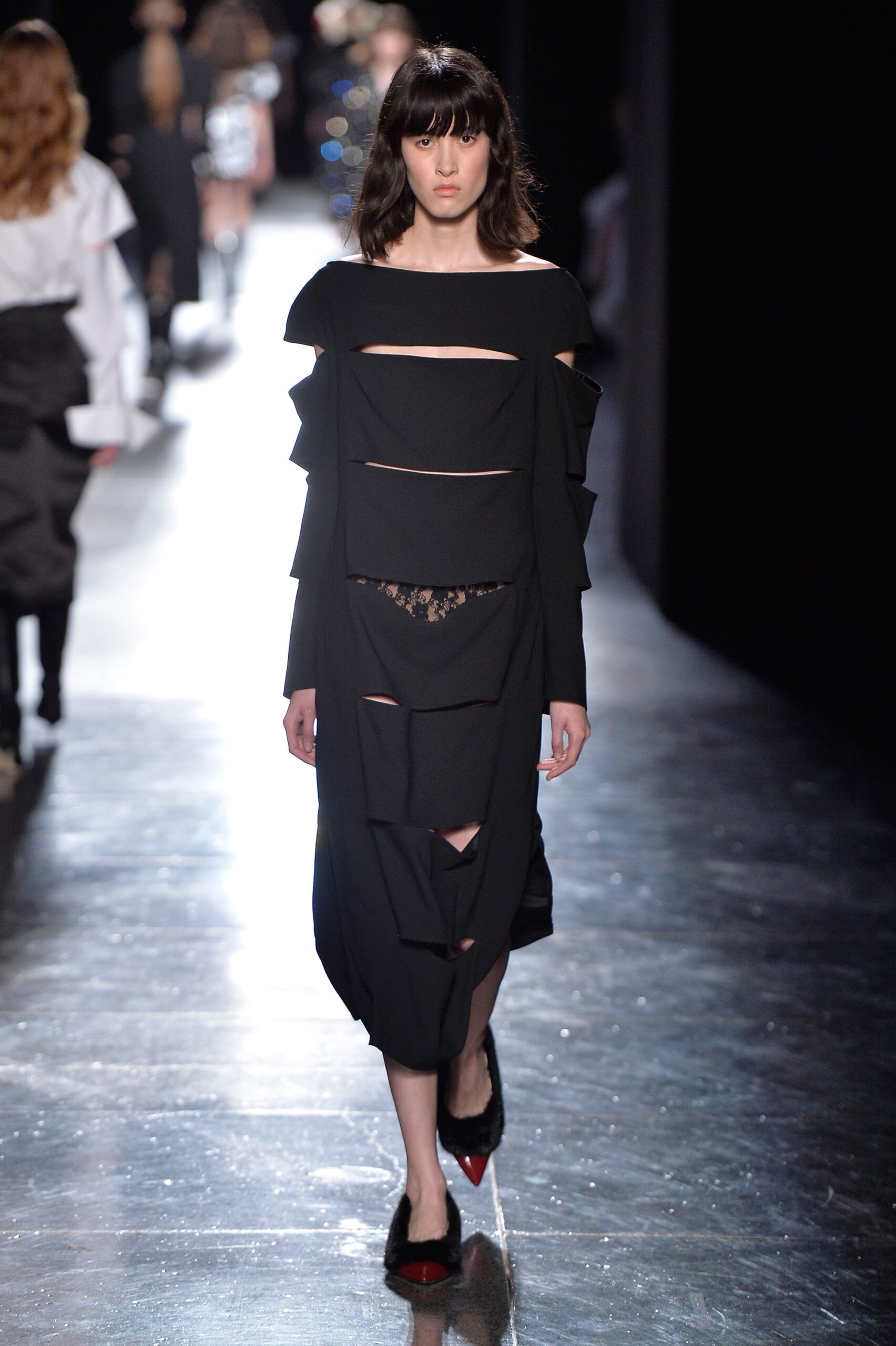 Christopher Kane F/W 18 Look 626