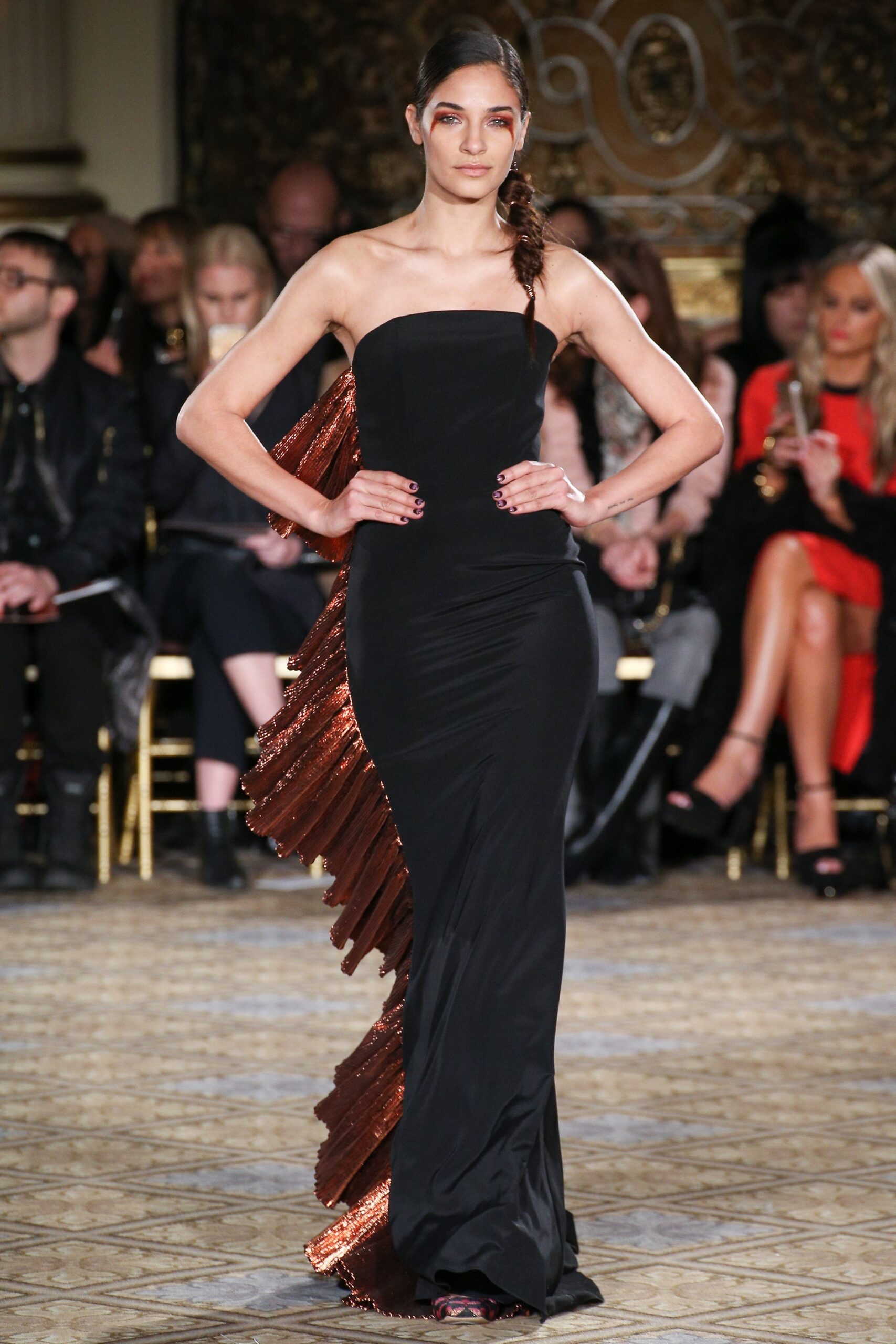 Christian Siriano F/W 17 Look 427