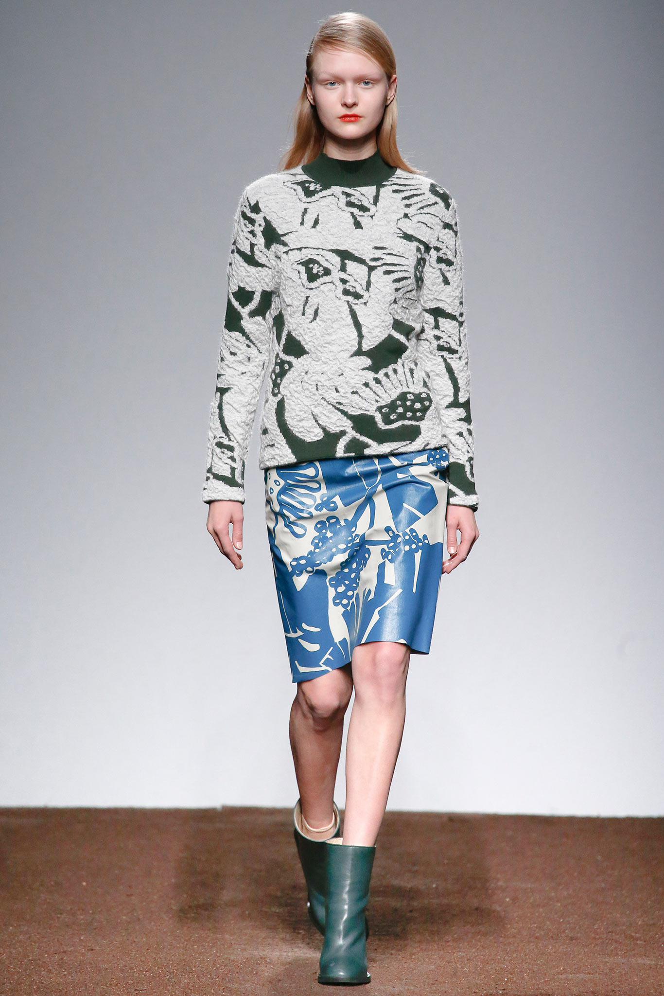 Christian Wijnants F/W 15 Look 26
