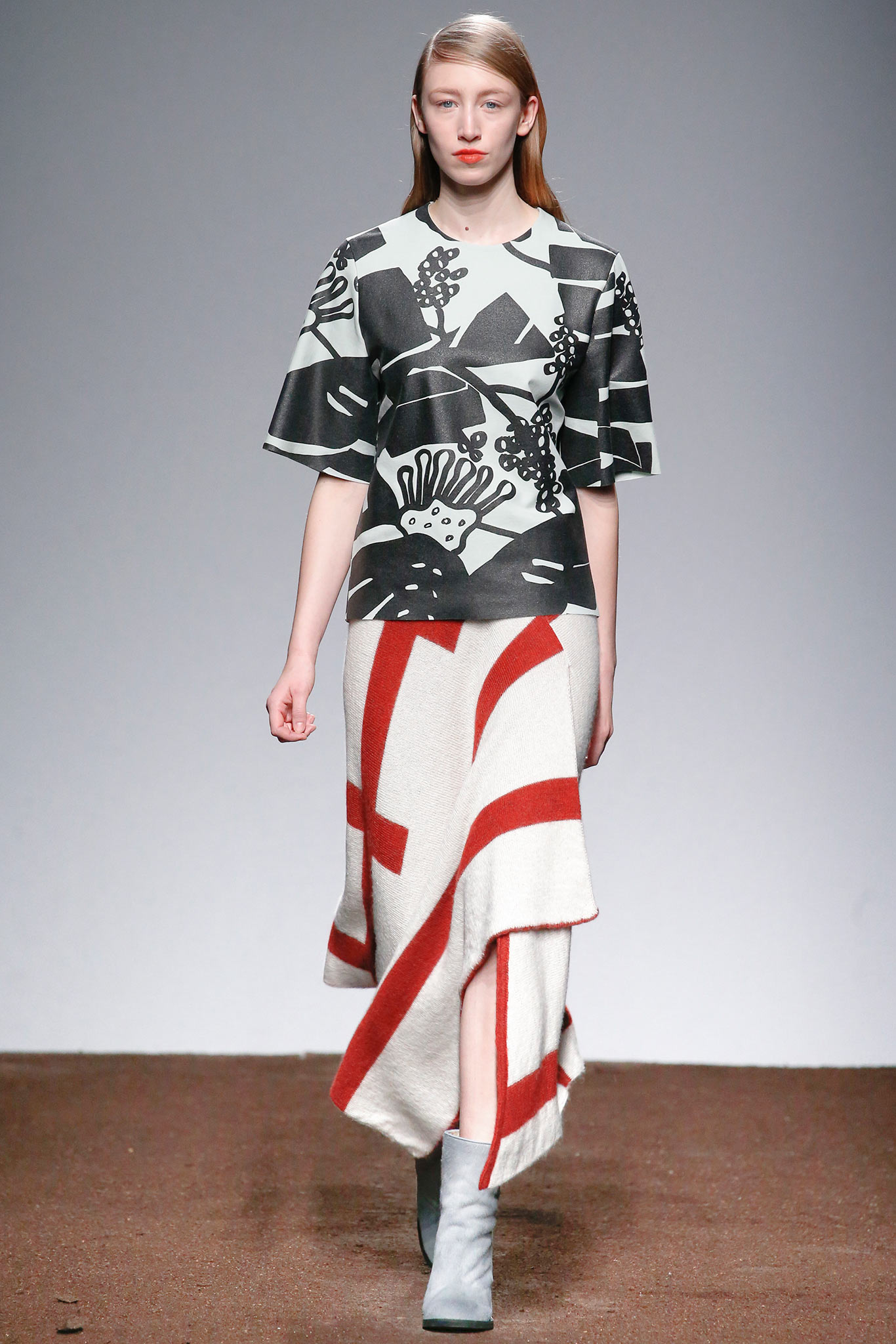 Christian Wijnants F/W 15 Look 62