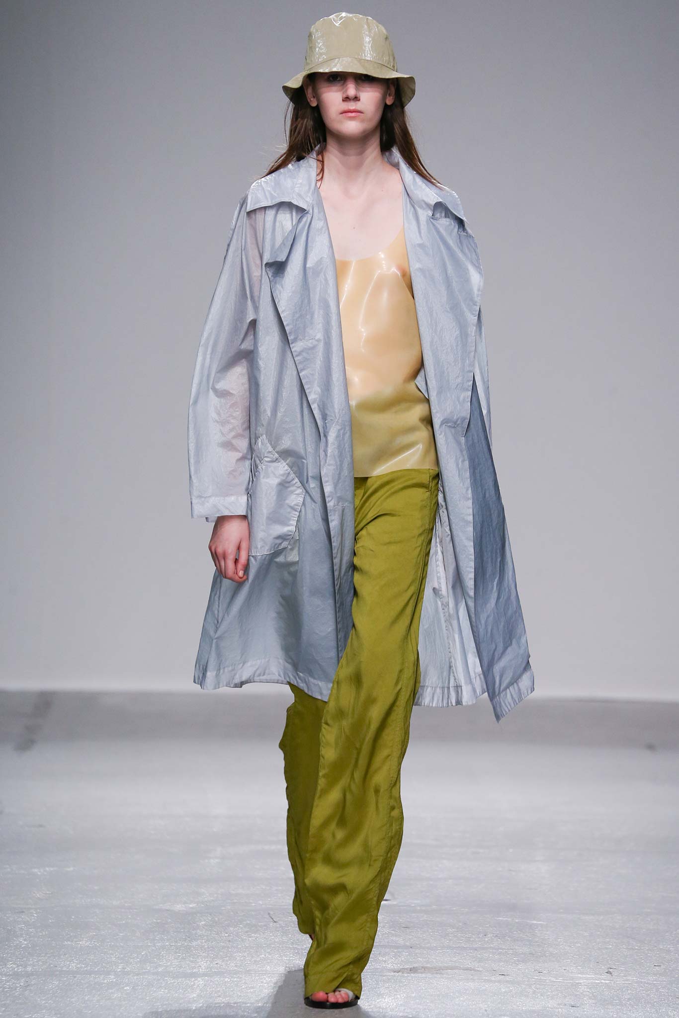 Christian Wijnants S/S 15 Look 16