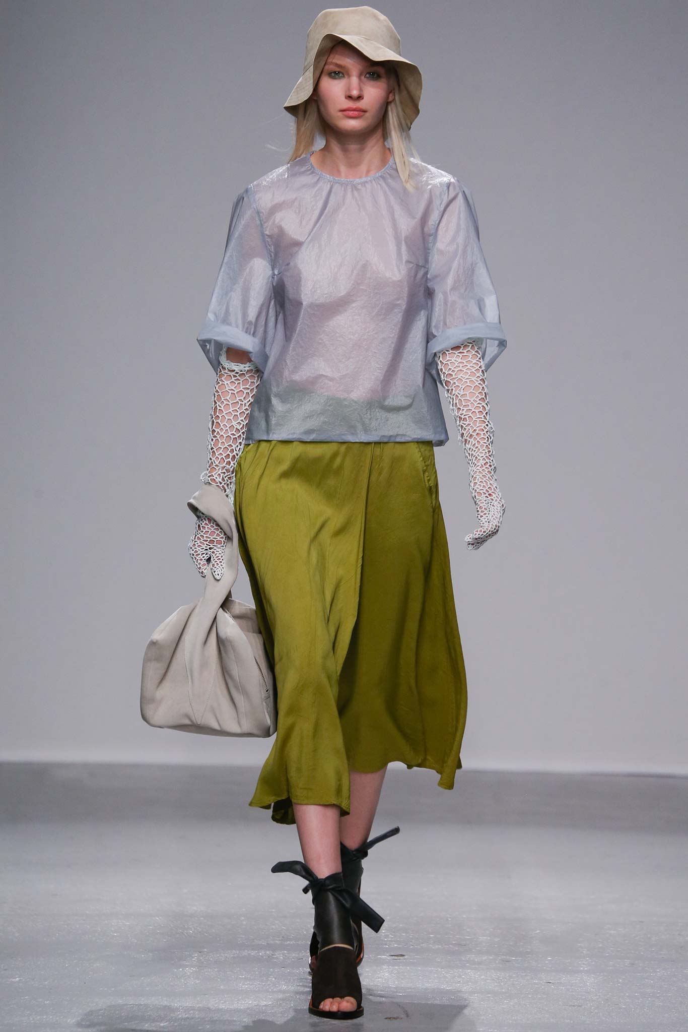 Christian Wijnants S/S 15 Look 30