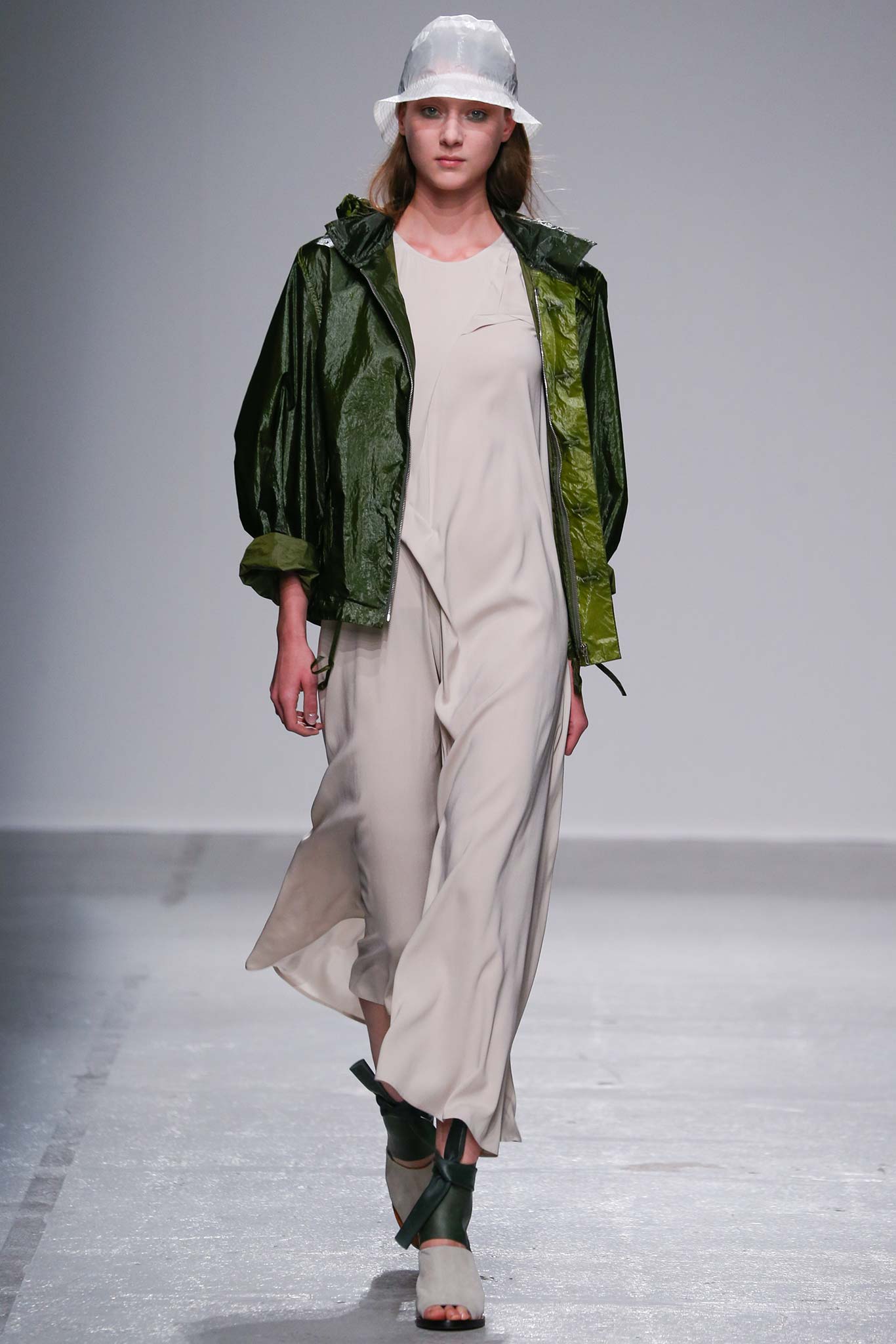 Christian Wijnants S/S 15 Look 36