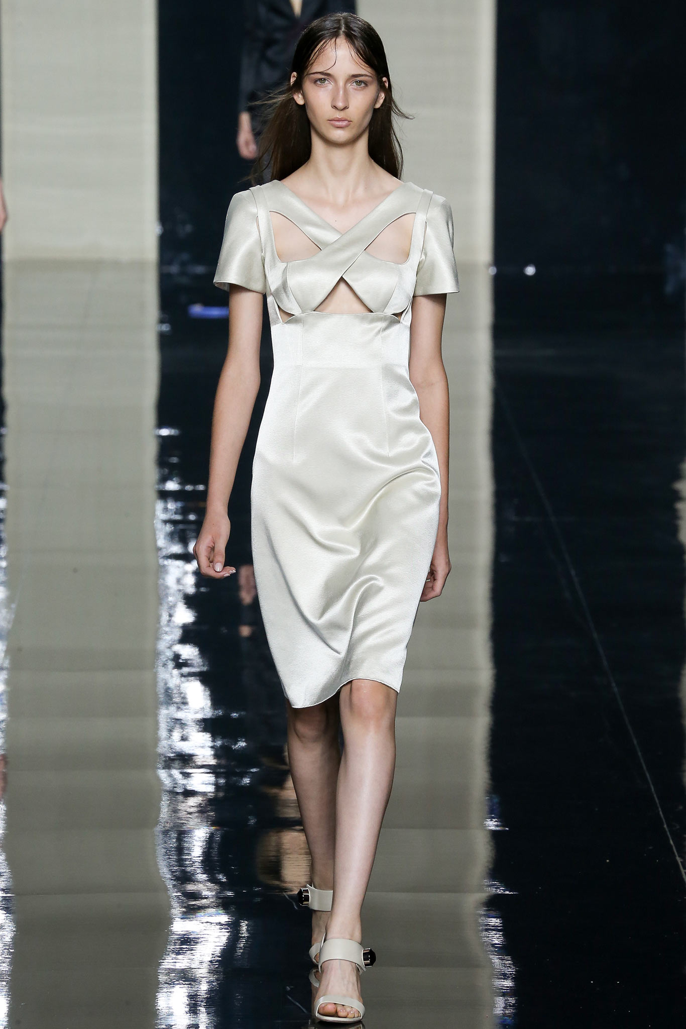 Christopher Kane S/S 15 Look 55