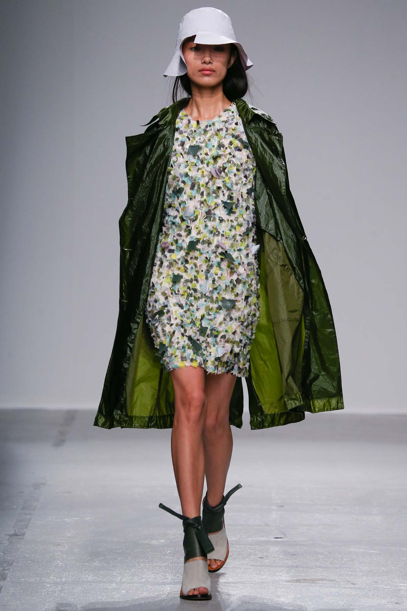 Christian Wijnants S/S 15 Look 60