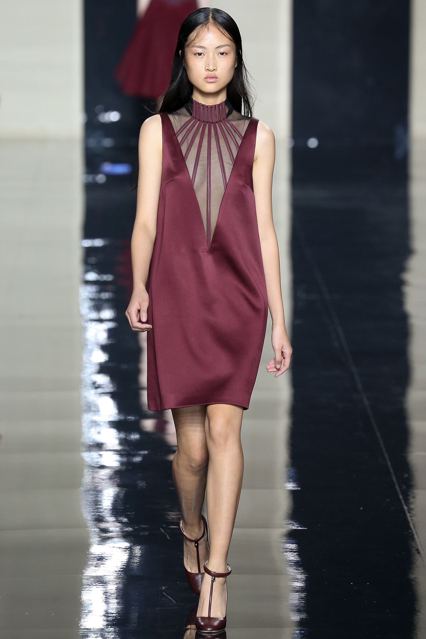 Christopher Kane S/S 15 Look 99