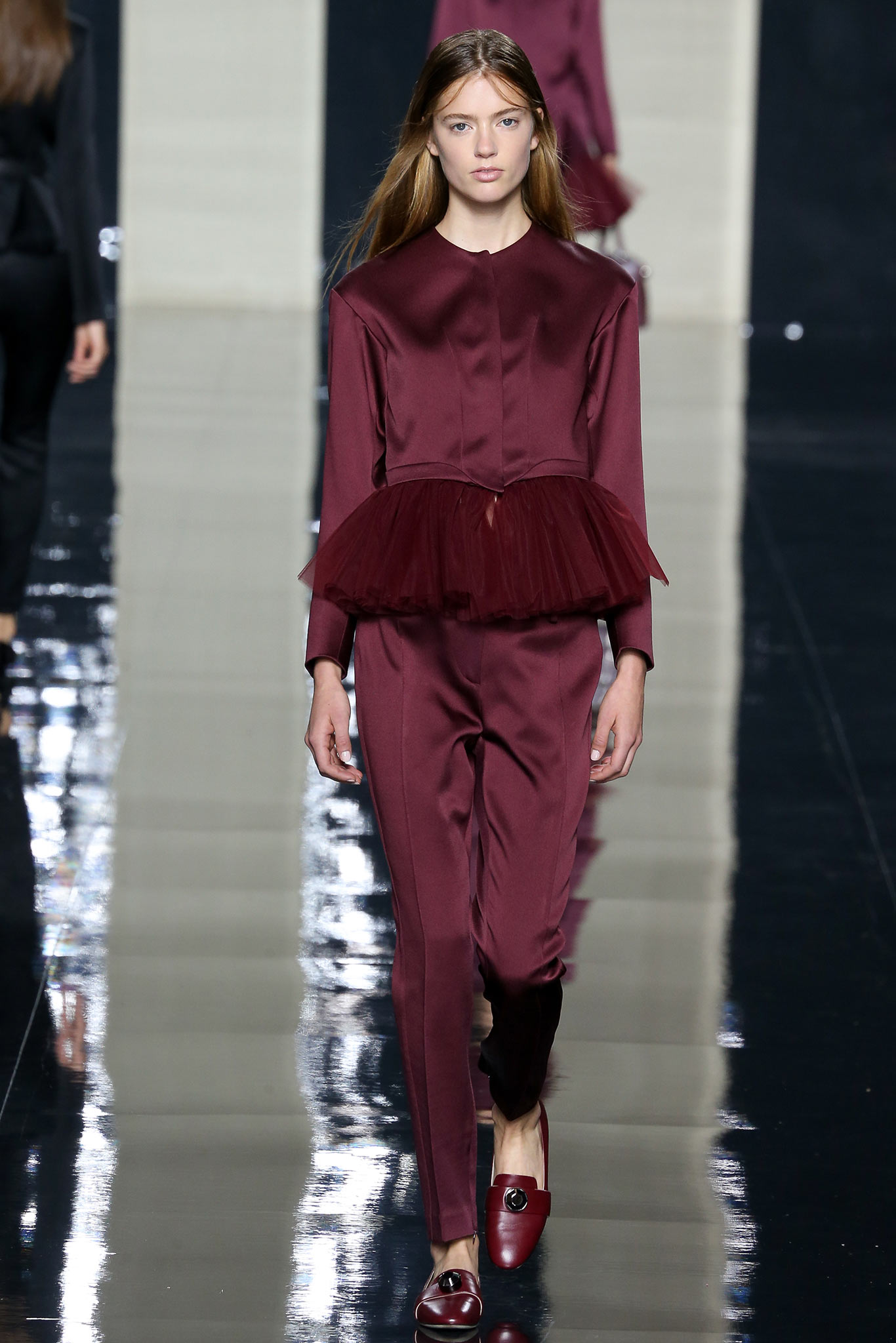 Christopher Kane S/S 15 Look 130