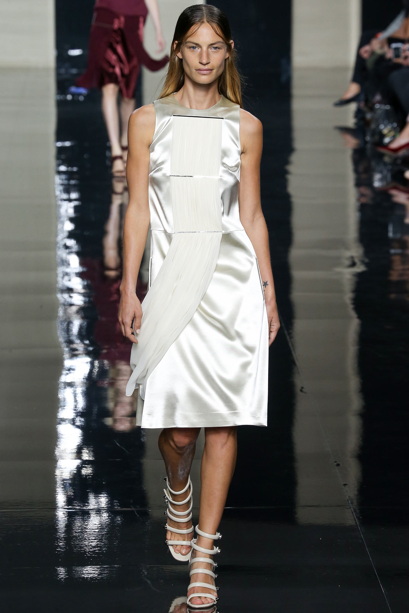 Christopher Kane S/S 15 Look 215