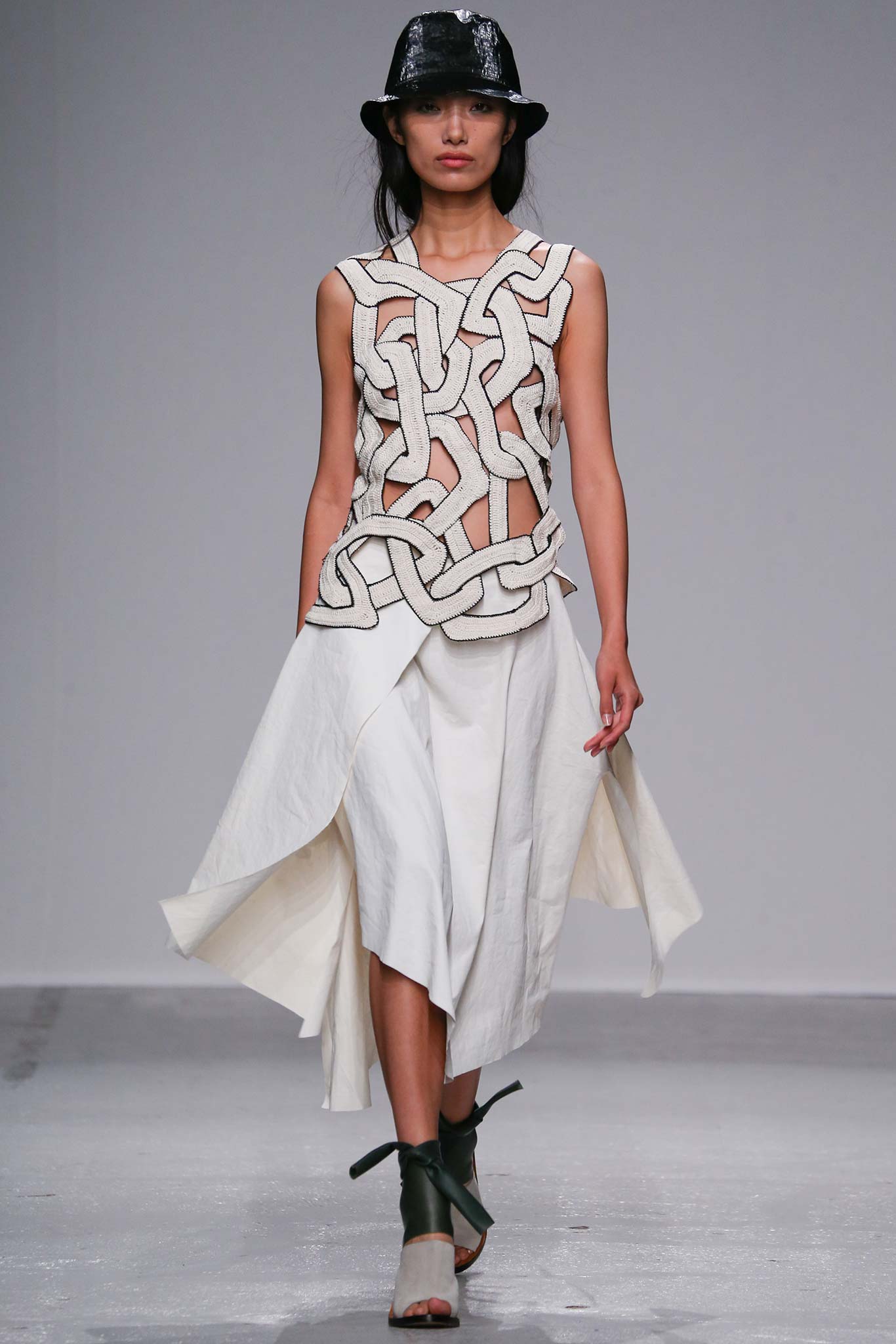 Christian Wijnants S/S 15 Look 234