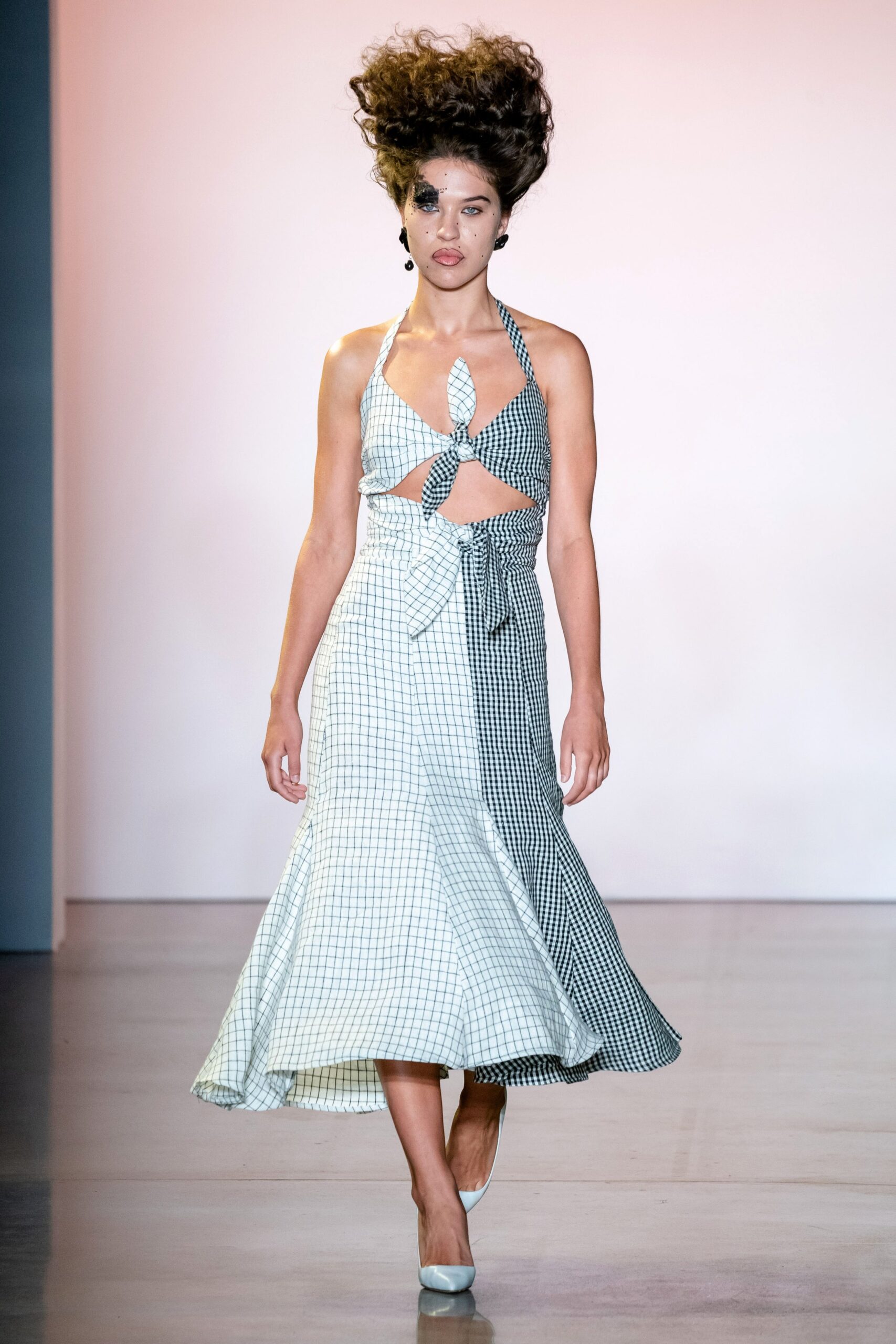 Christopher John Rogers S/S 20 Look 207