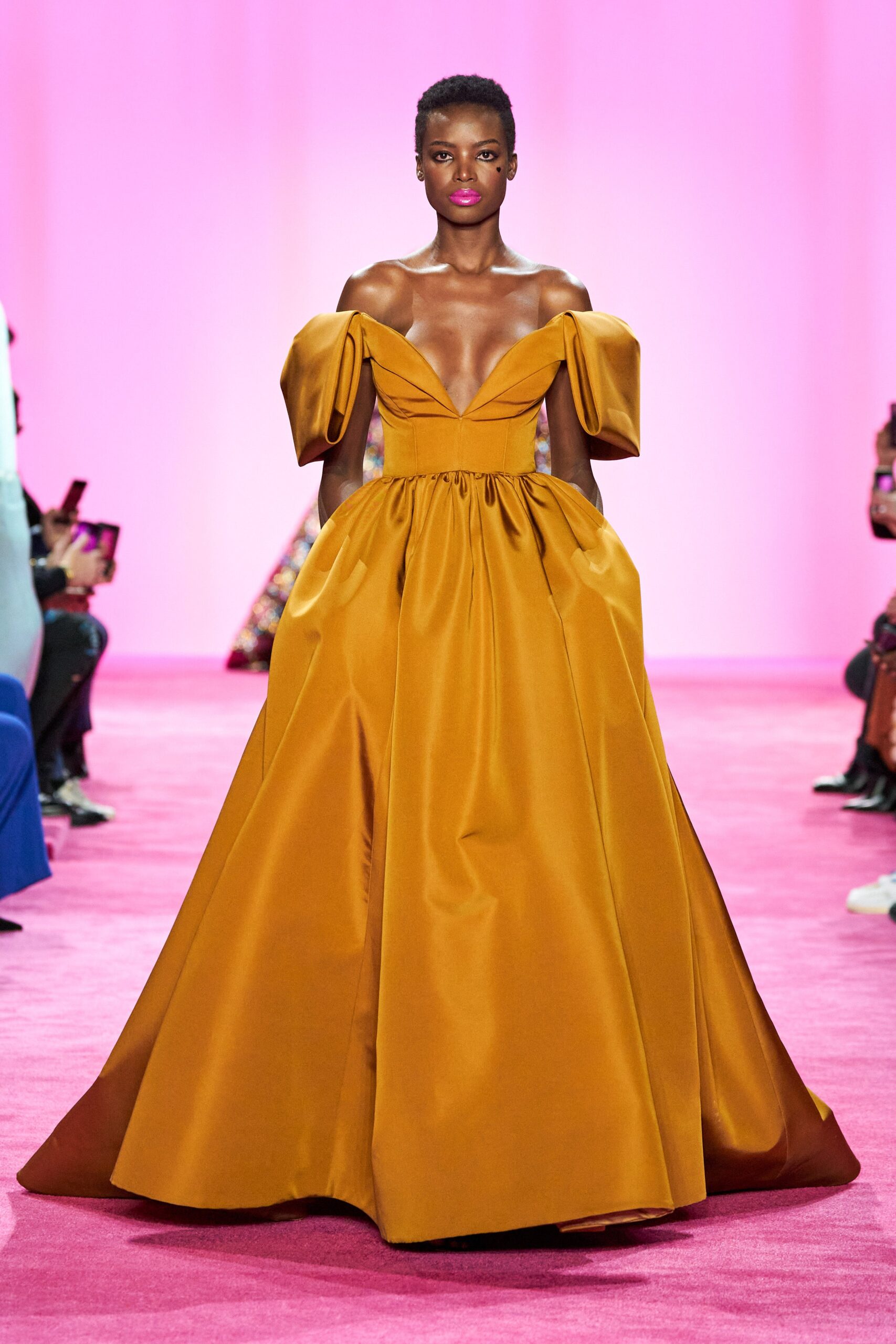 Christian Siriano F/W 20 Look 921