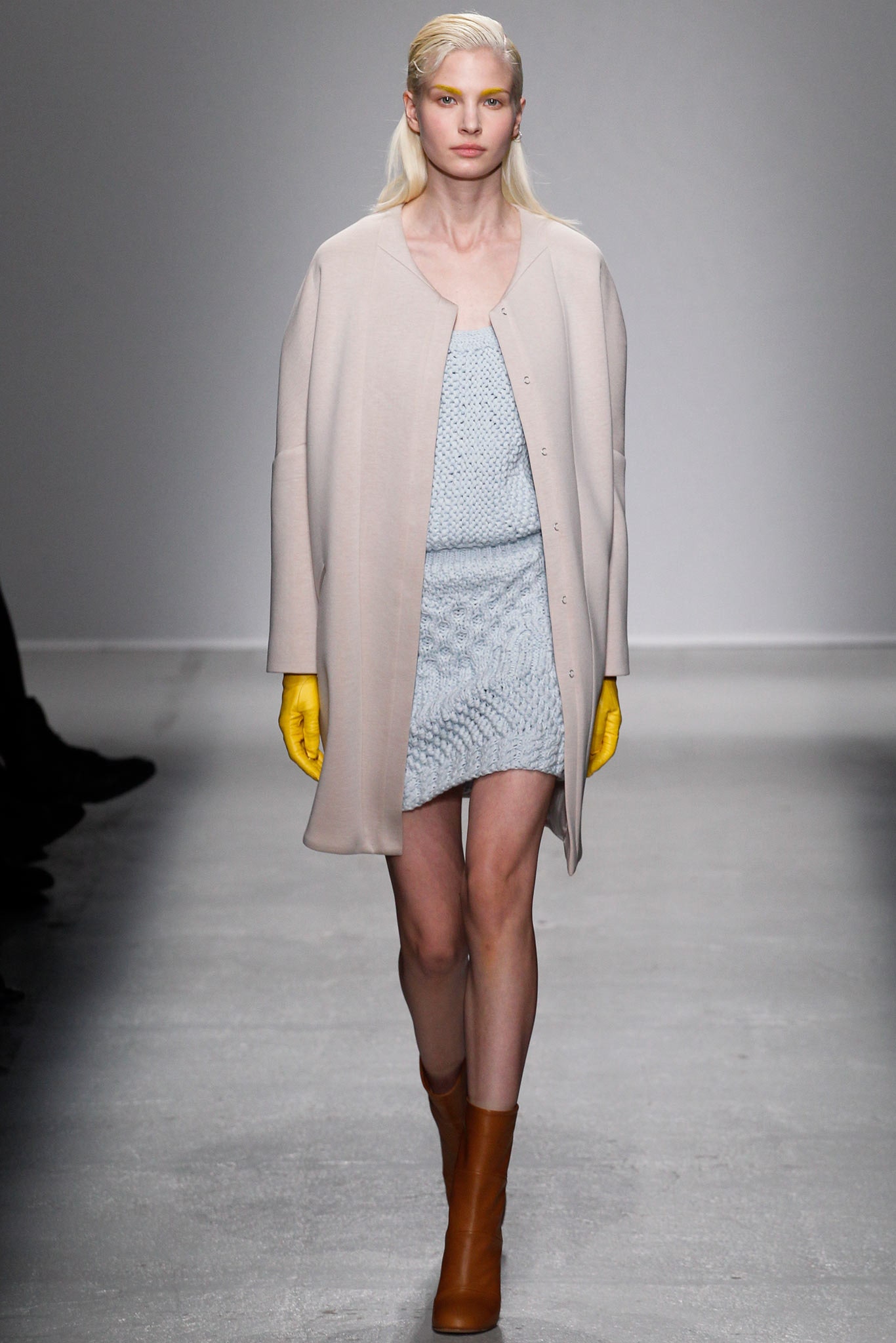 Christian Wijnants F/W 14 Look 57
