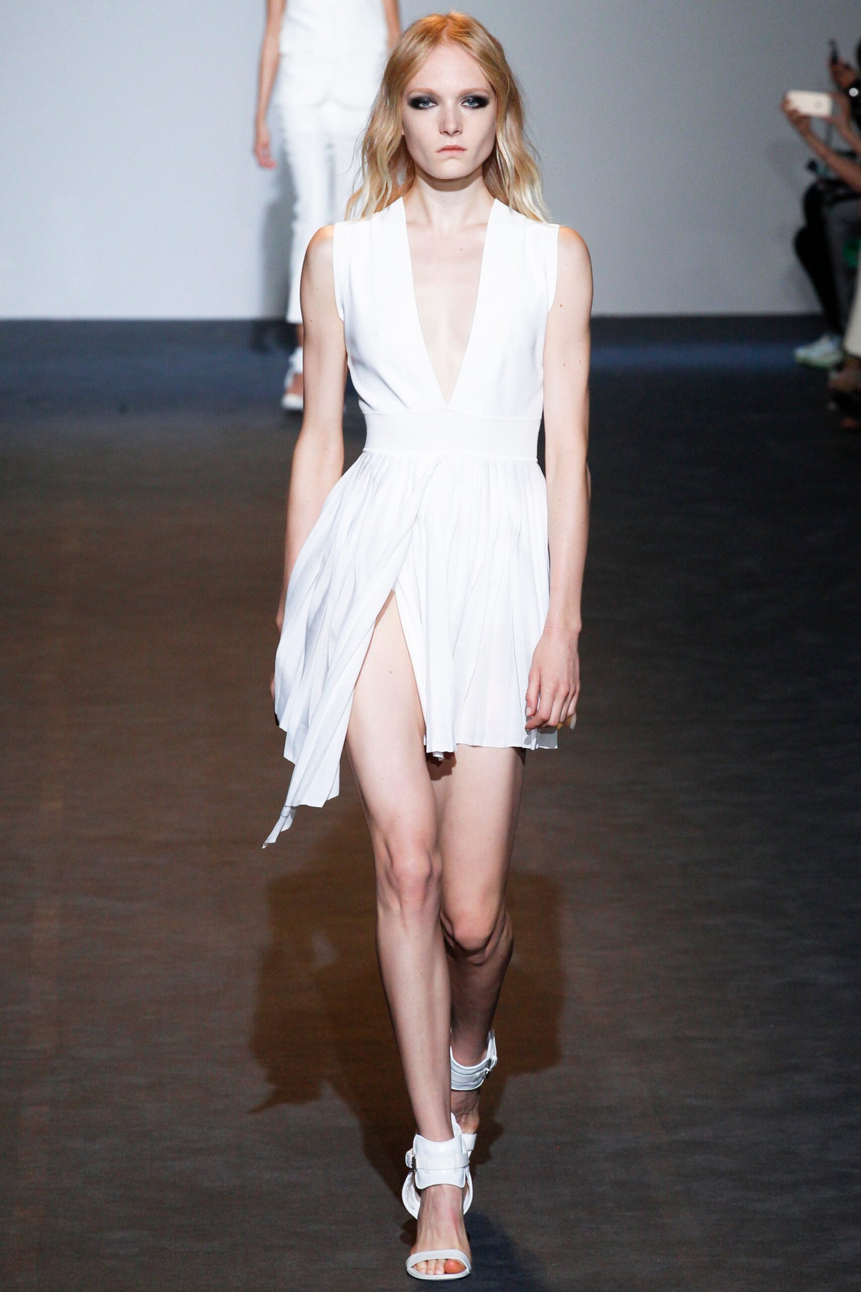 Costume National S/S 16 Look 104