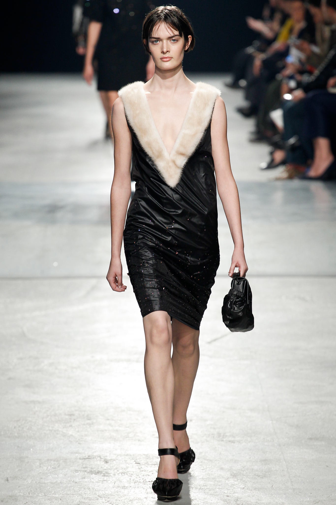 Christopher Kane F/W 14 Look 198