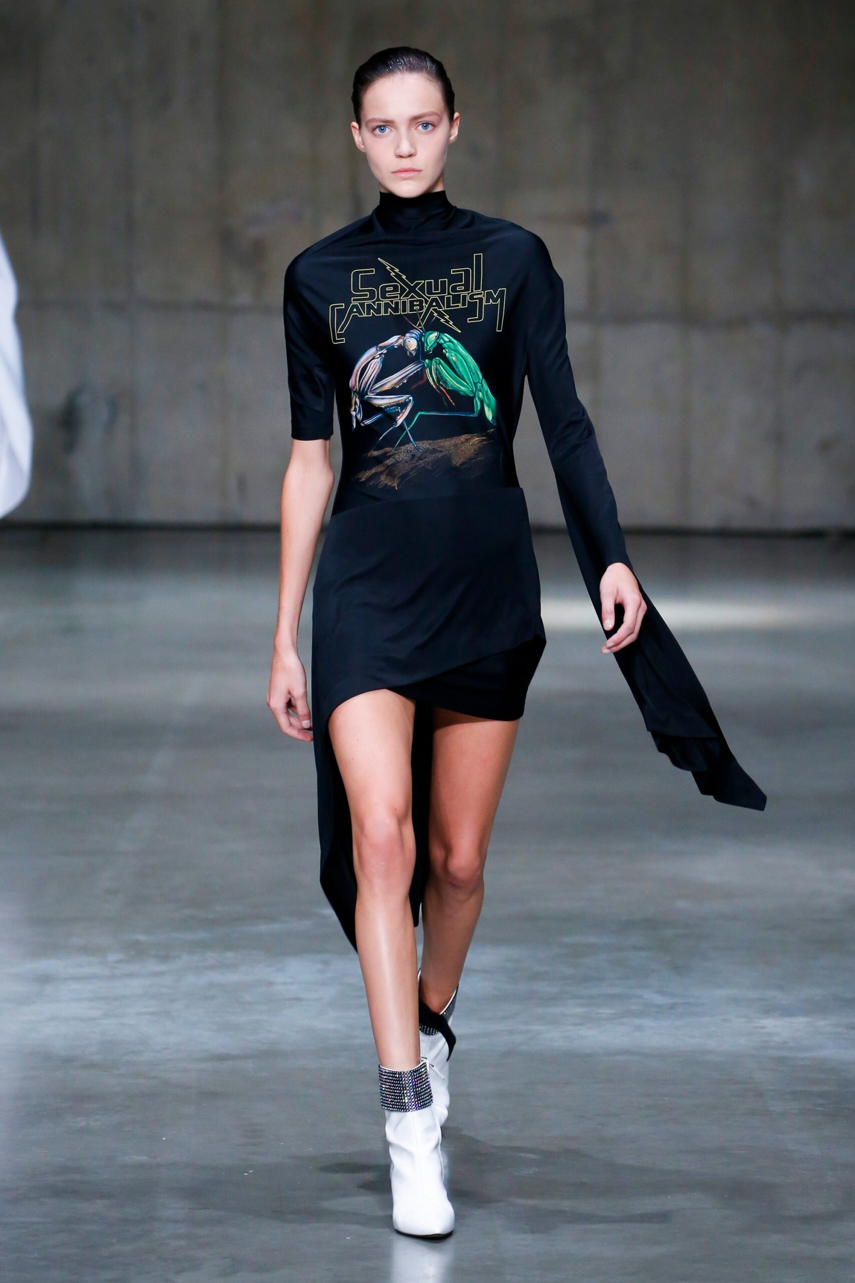 Christopher Kane S/S 19 Look 251