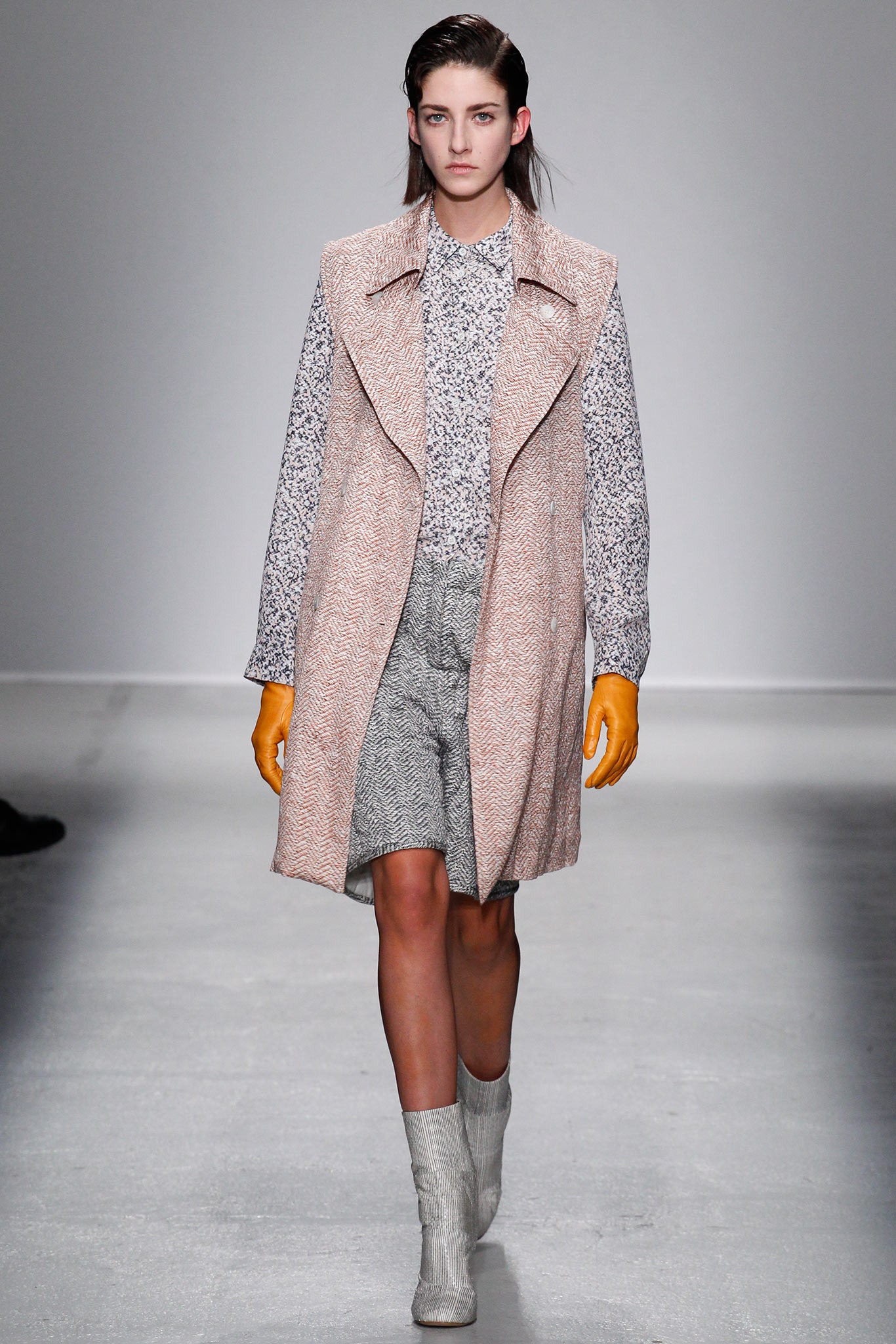Christian Wijnants F/W 14 Look 201