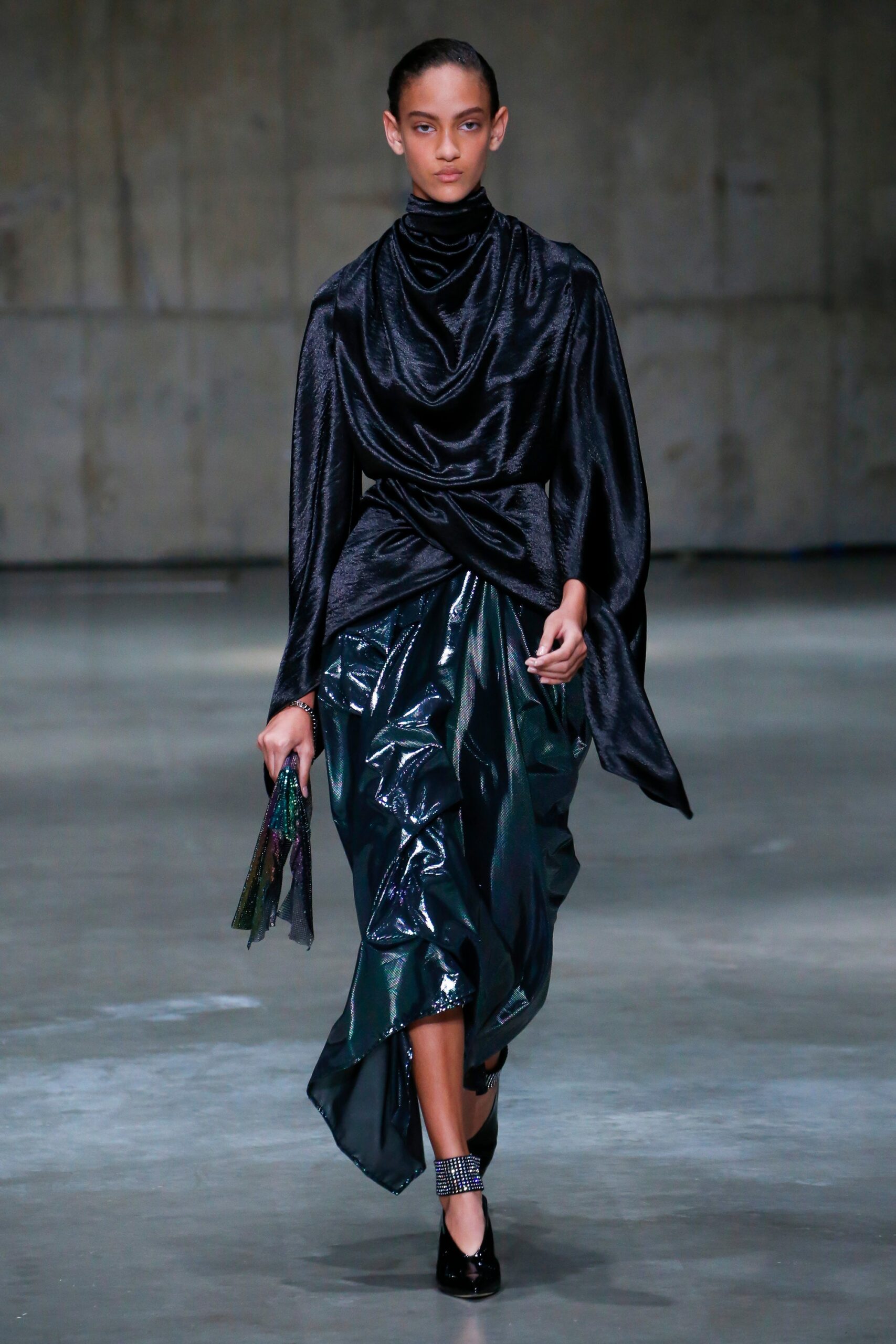 Christopher Kane S/S 19 Look 560