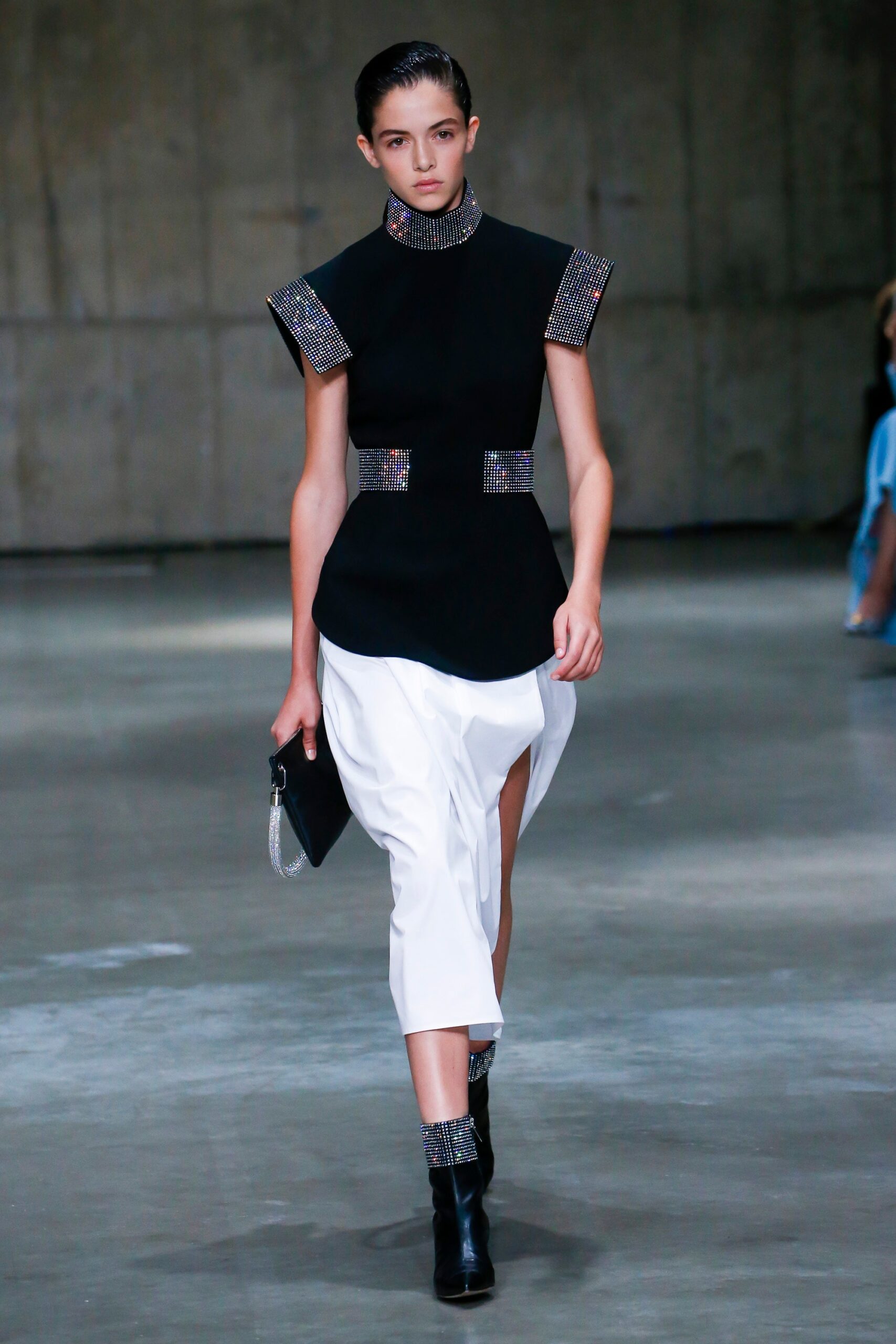 Christopher Kane S/S 19 Look 656