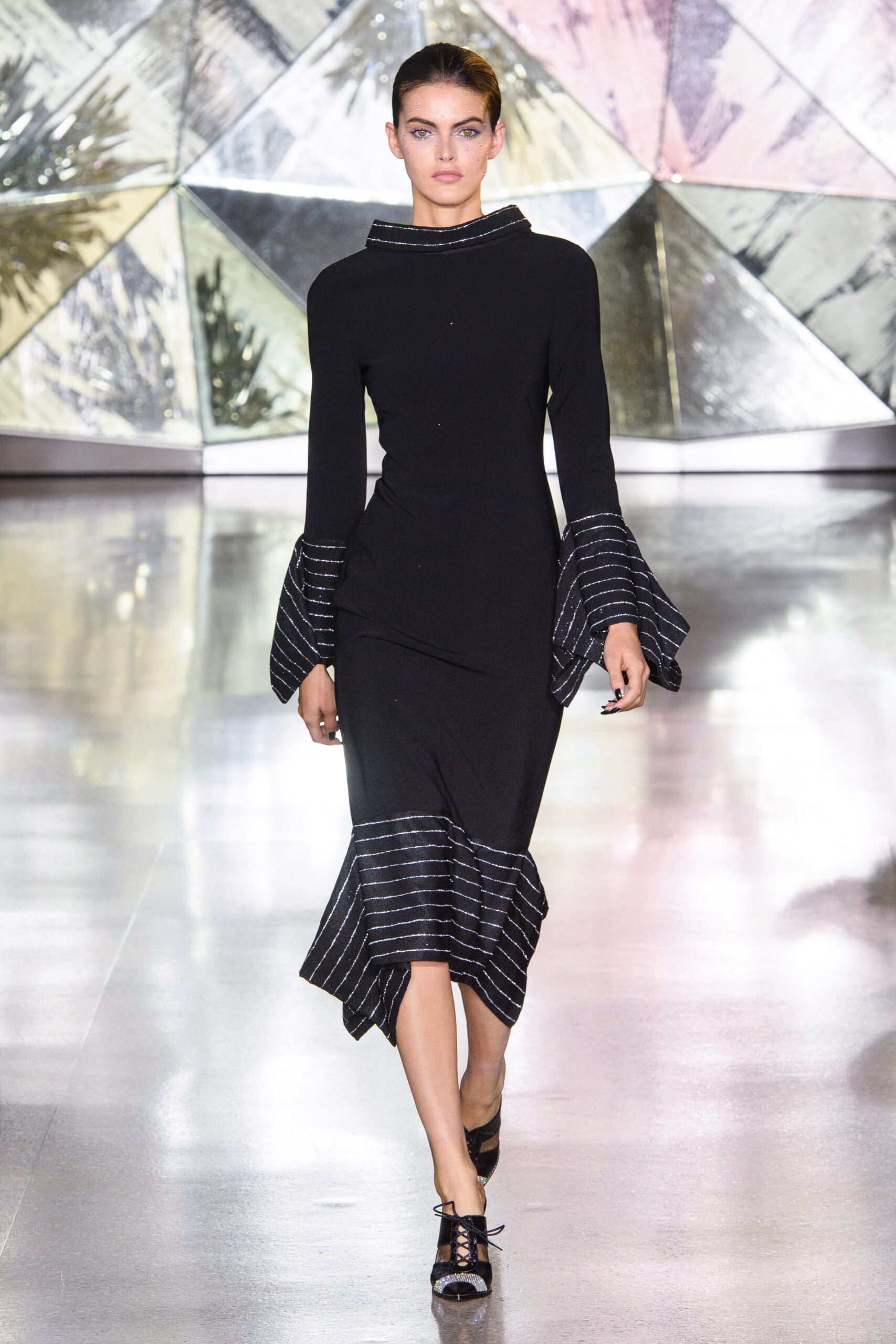 Christian Siriano F/W 19 Look 261
