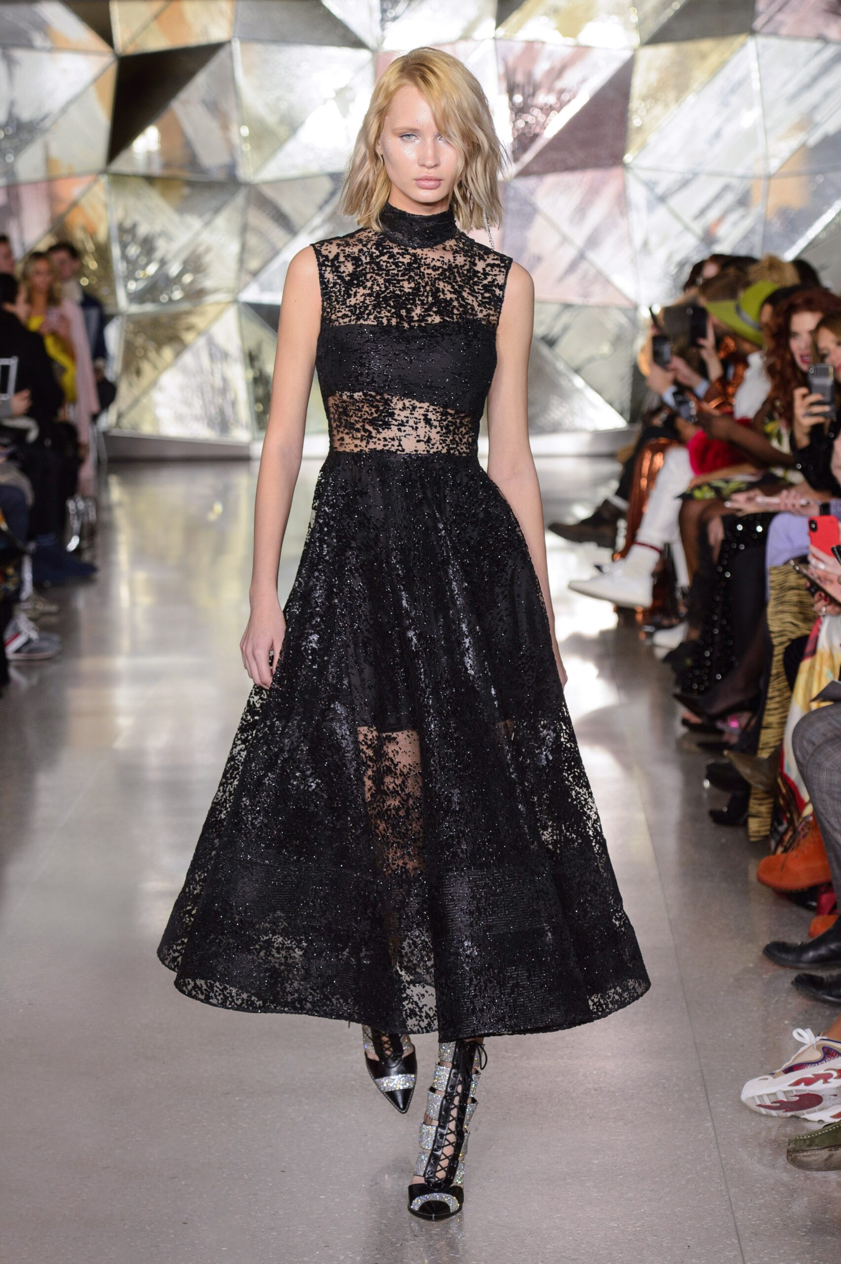 Christian Siriano F/W 19 Look 428