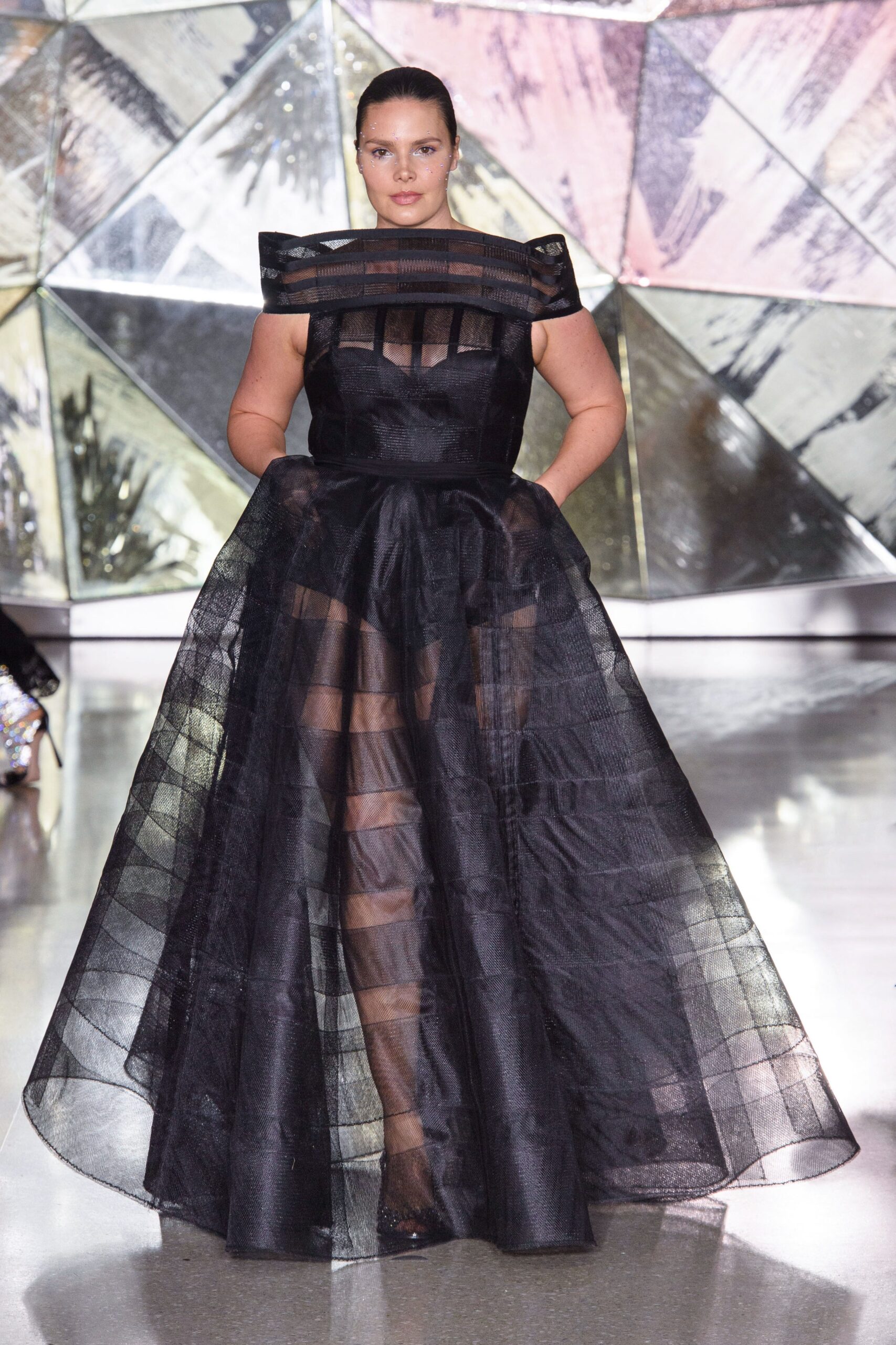 Christian Siriano F/W 19 Look 453