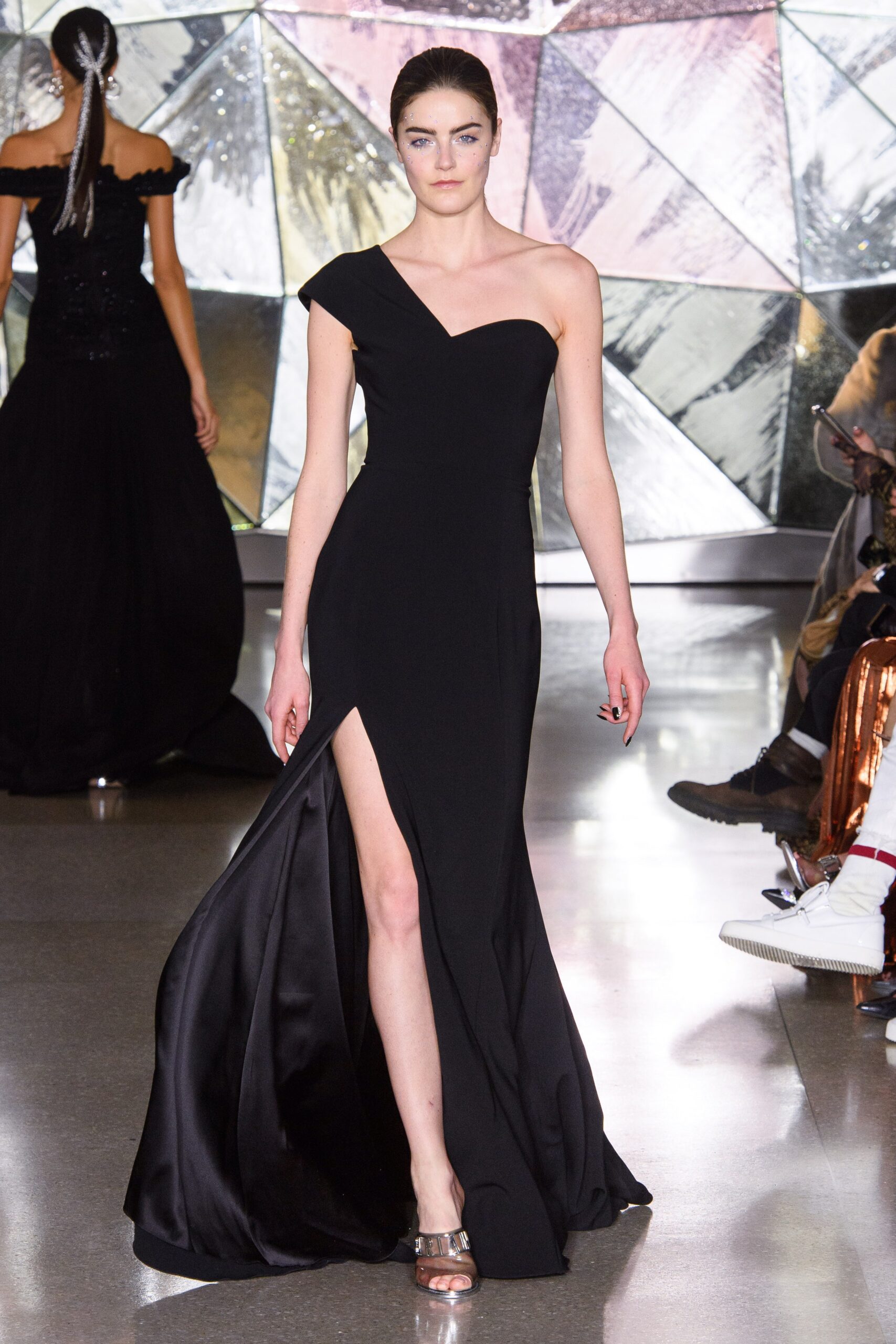 Christian Siriano F/W 19 Look 496