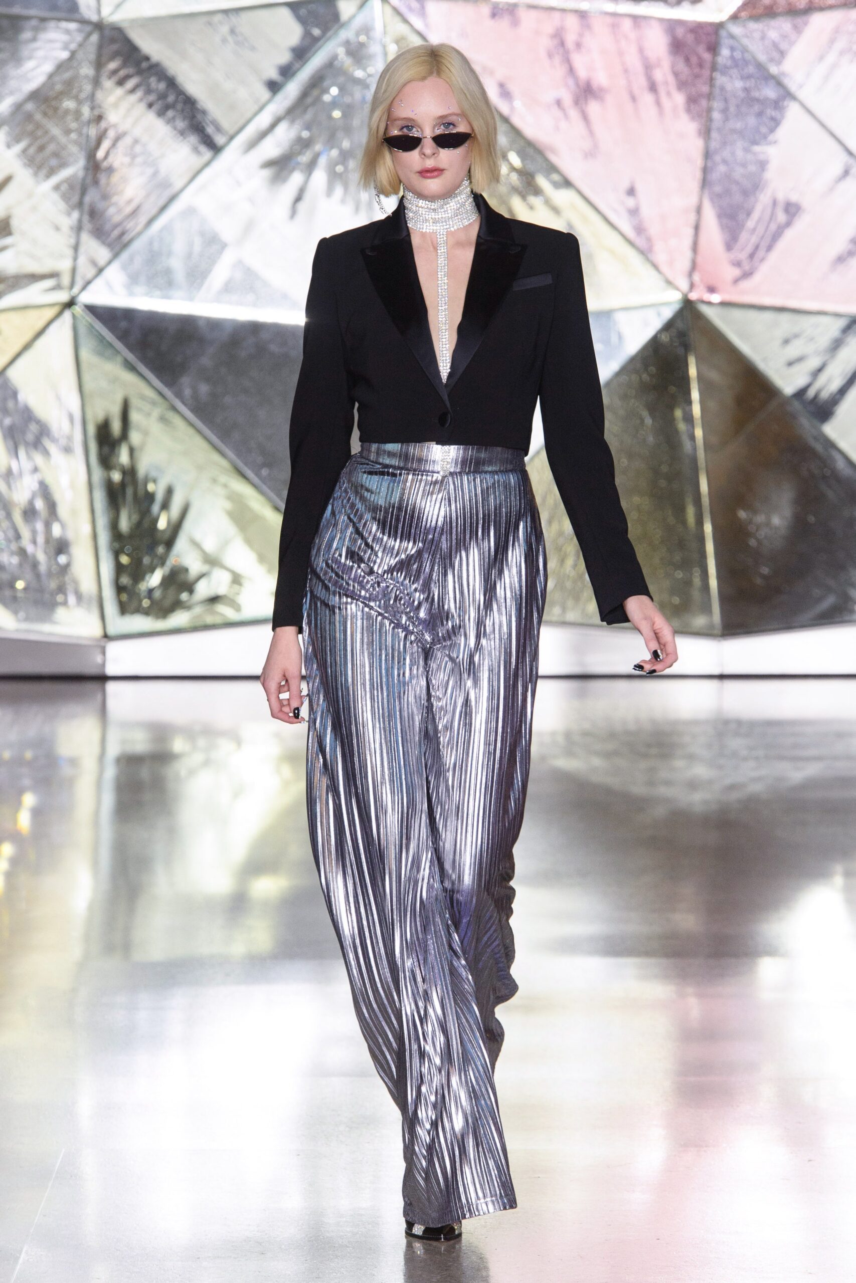 Christian Siriano F/W 19 Look 588