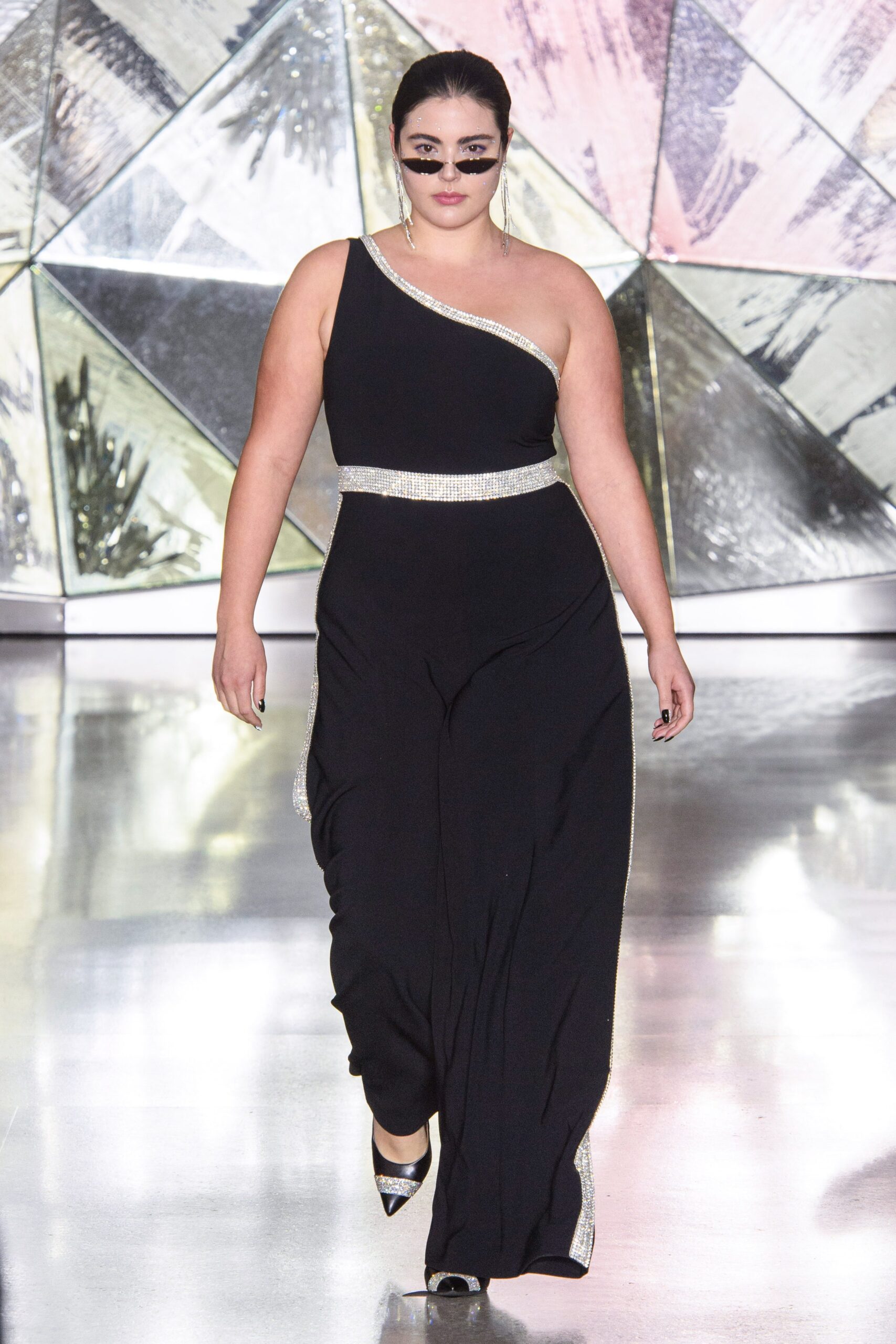 Christian Siriano F/W 19 Look 592
