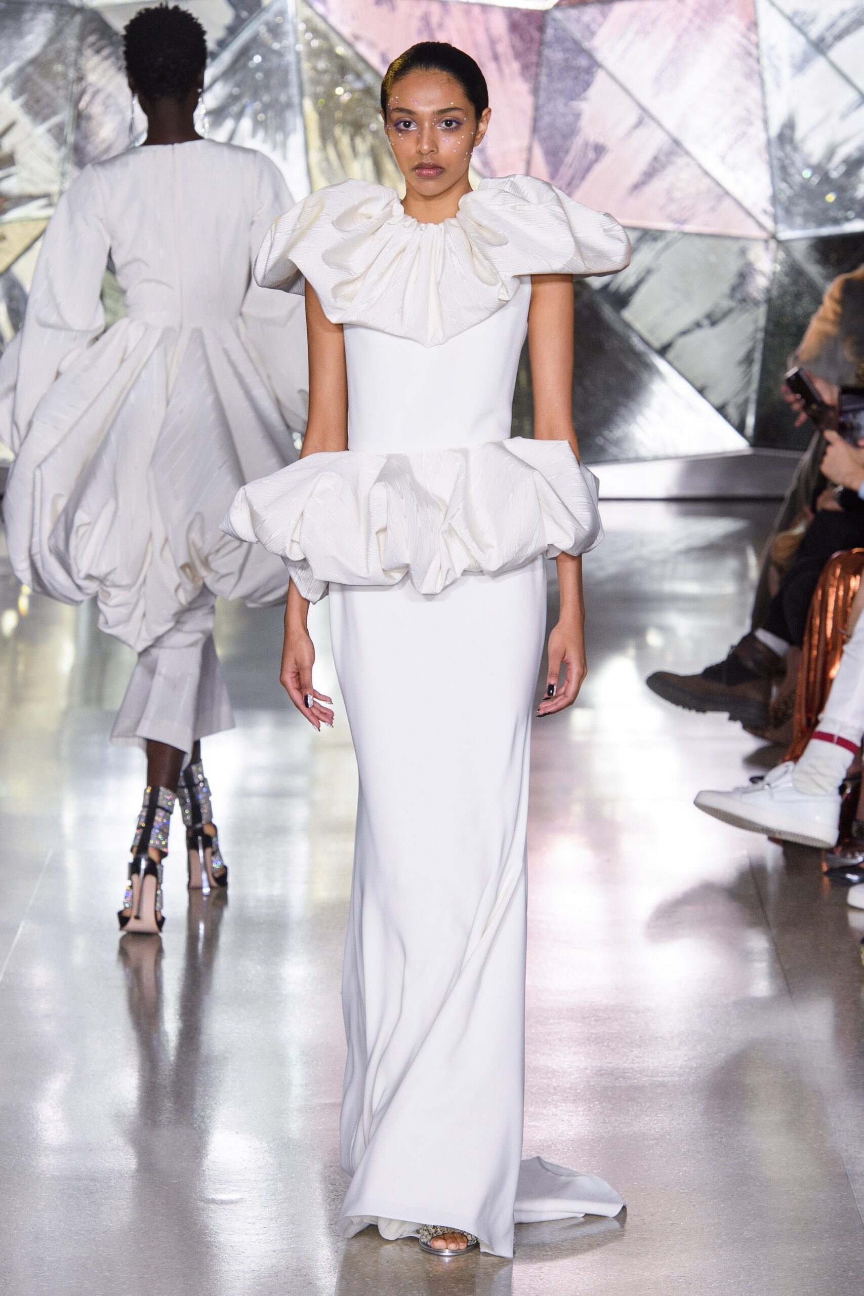 Christian Siriano F/W 19 Look 659