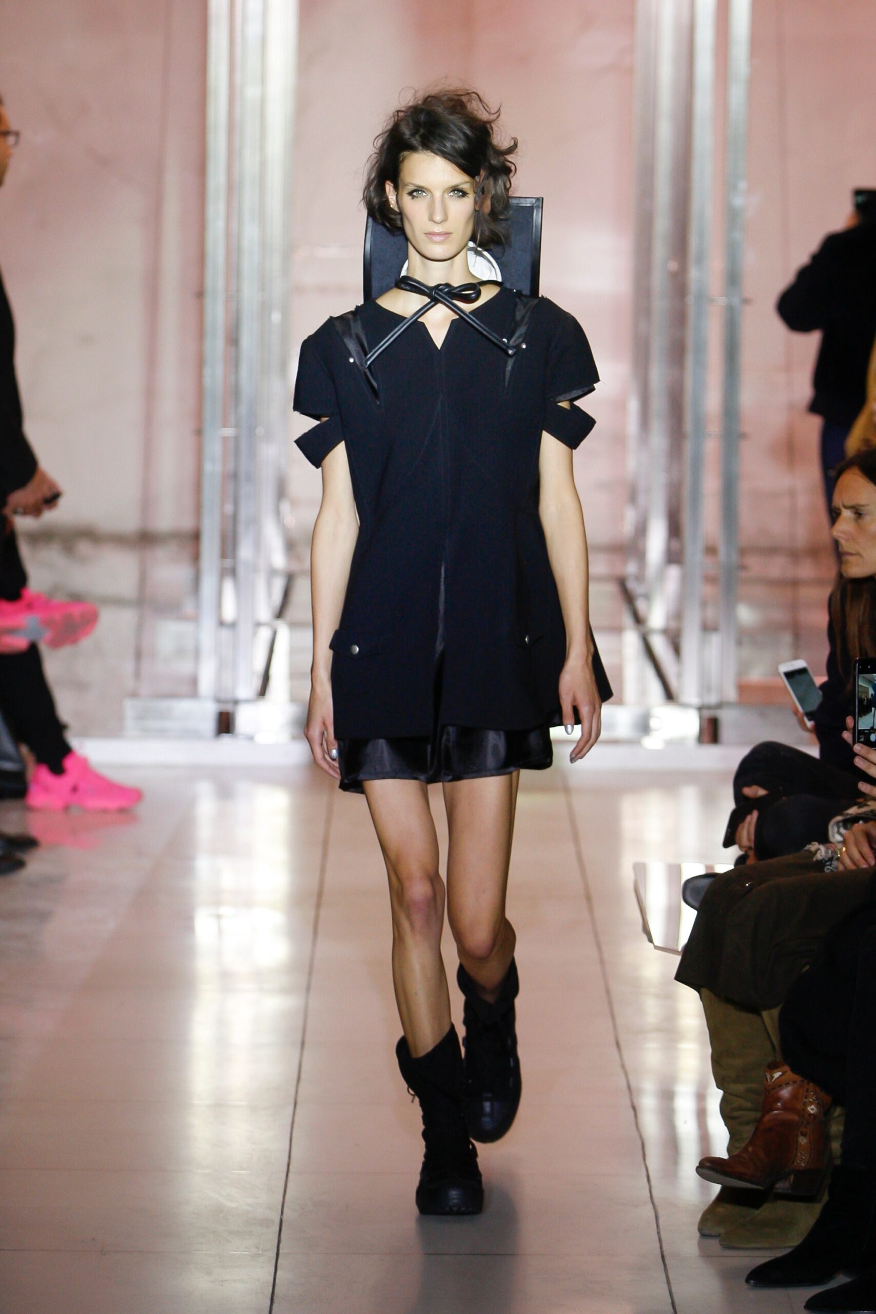 Courrèges S/S 19 Look 21
