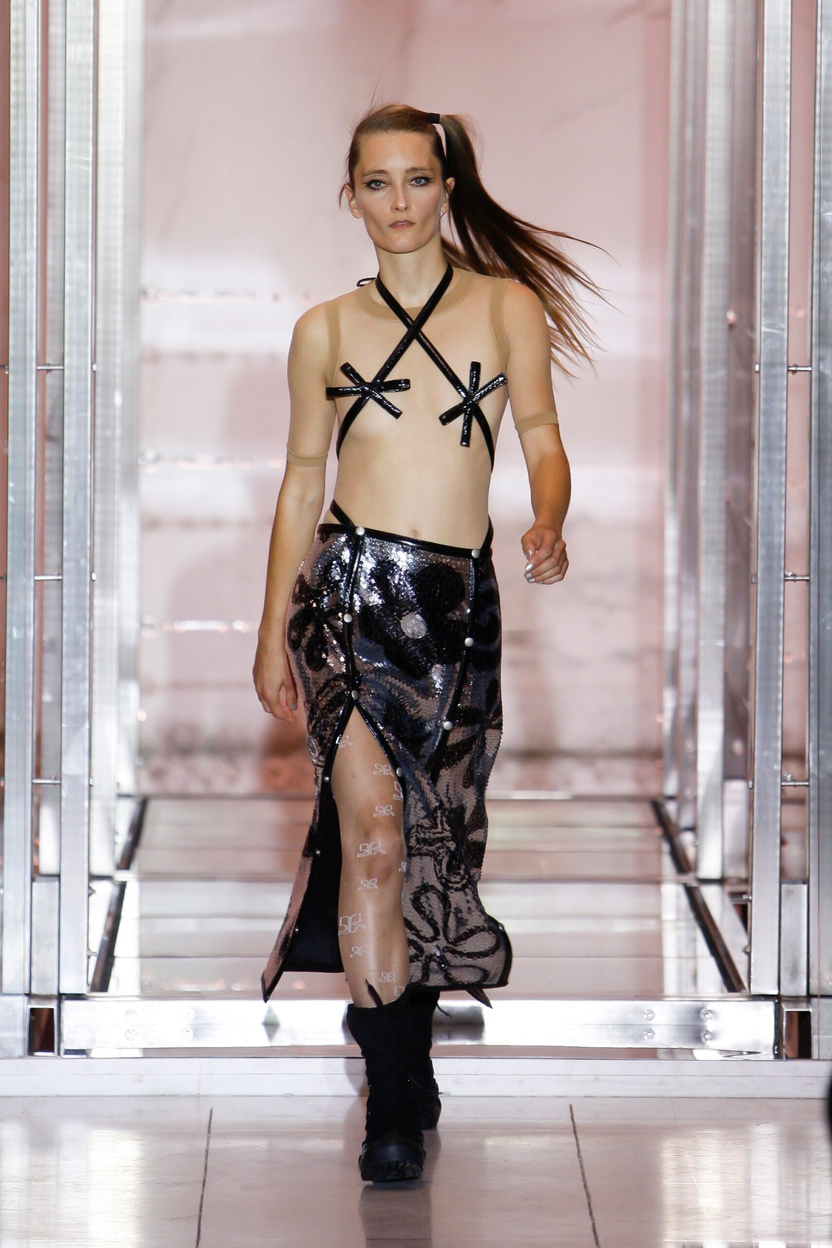 Courrèges S/S 19 Look 29