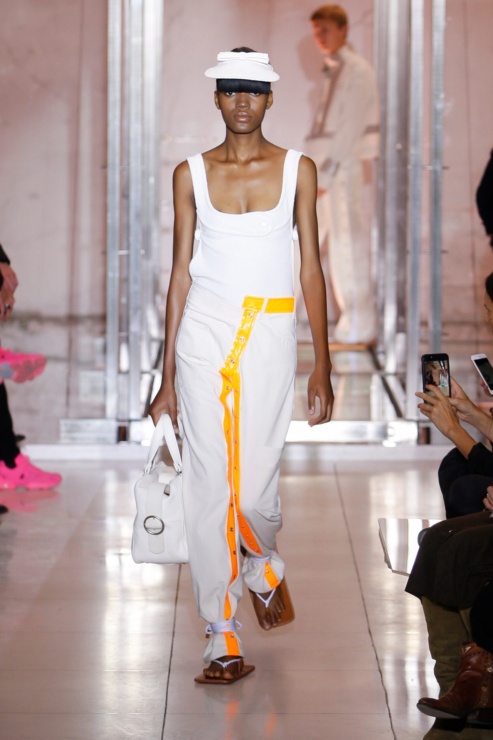 Courrèges S/S 19 Look 33