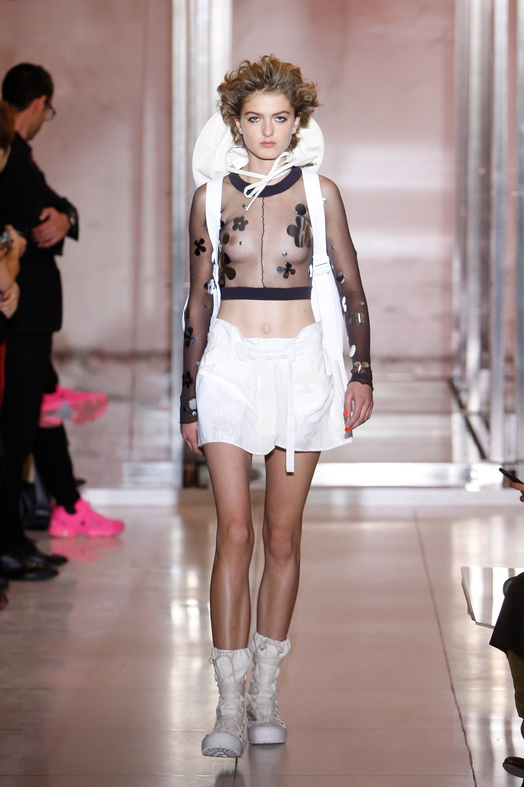 Courrèges S/S 19 Look 42