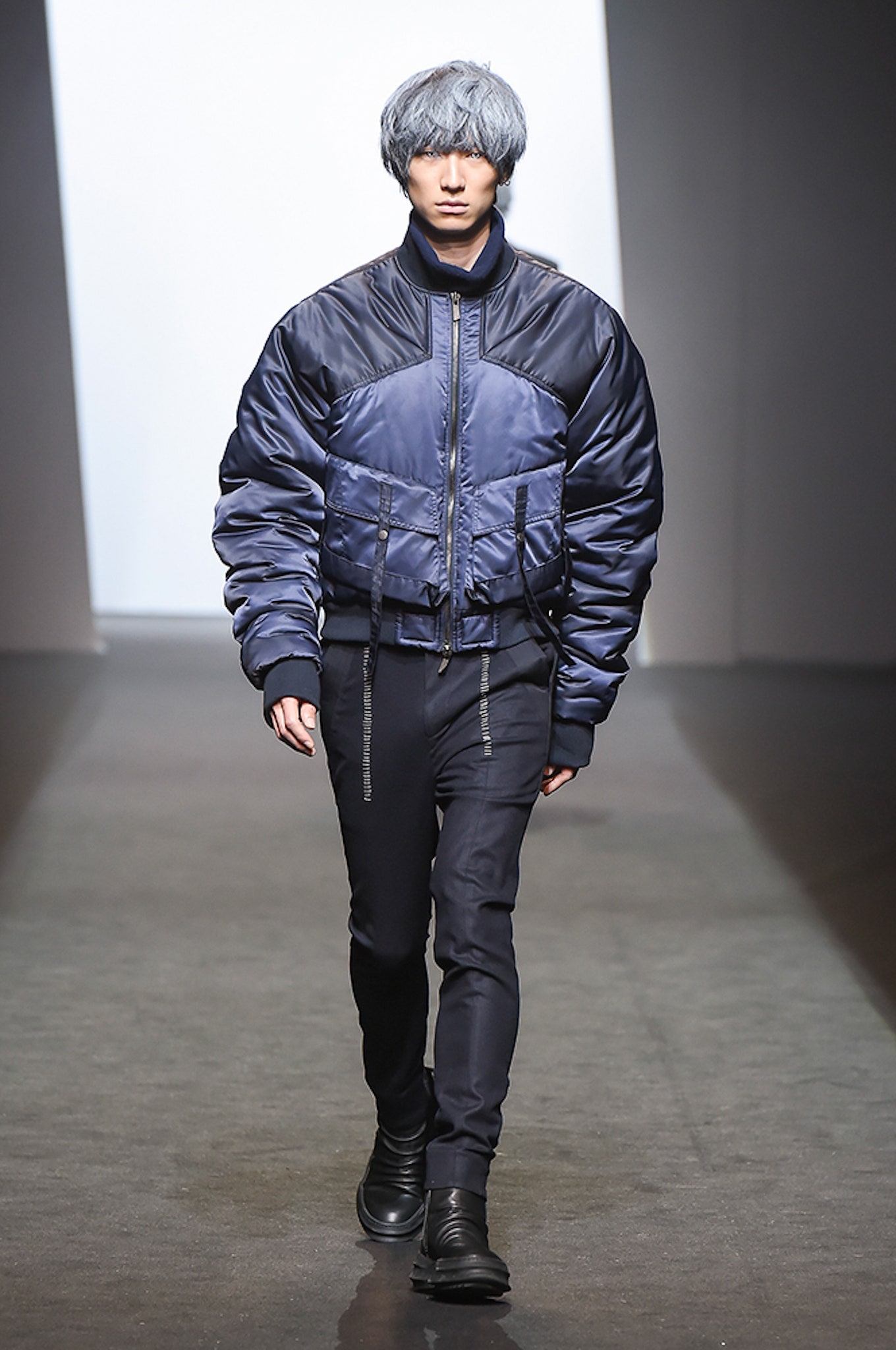 D.Gnak Seoul F/W 17 Look 7