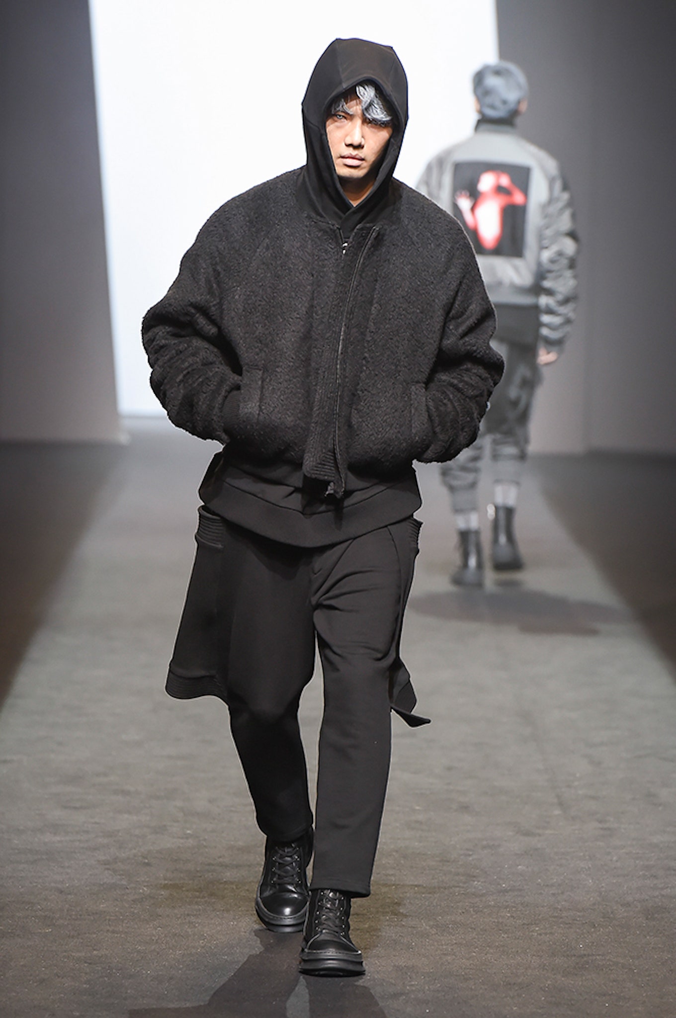 D.Gnak Seoul F/W 17 Look 46