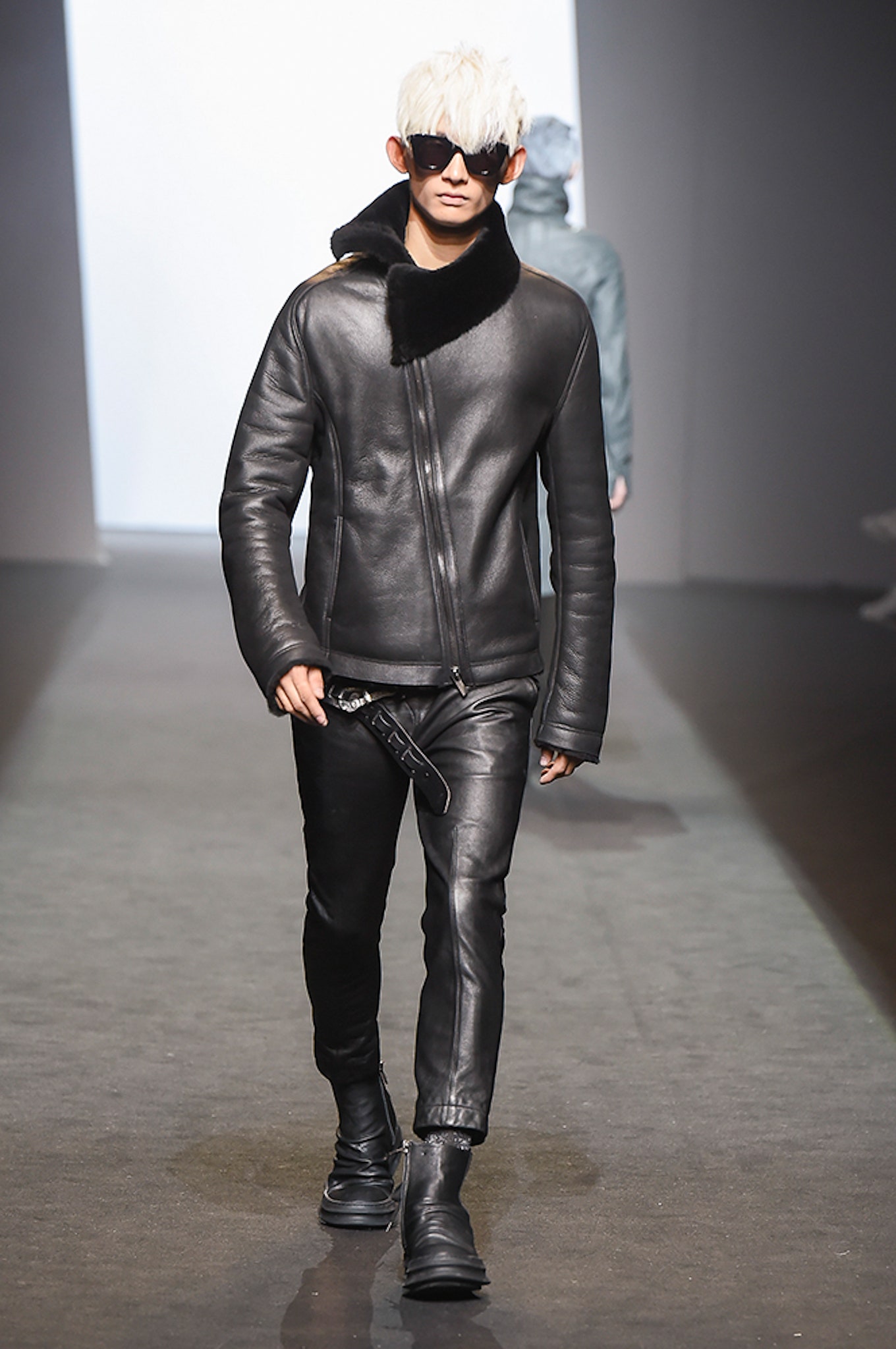 D.Gnak Seoul F/W 17 Look 61
