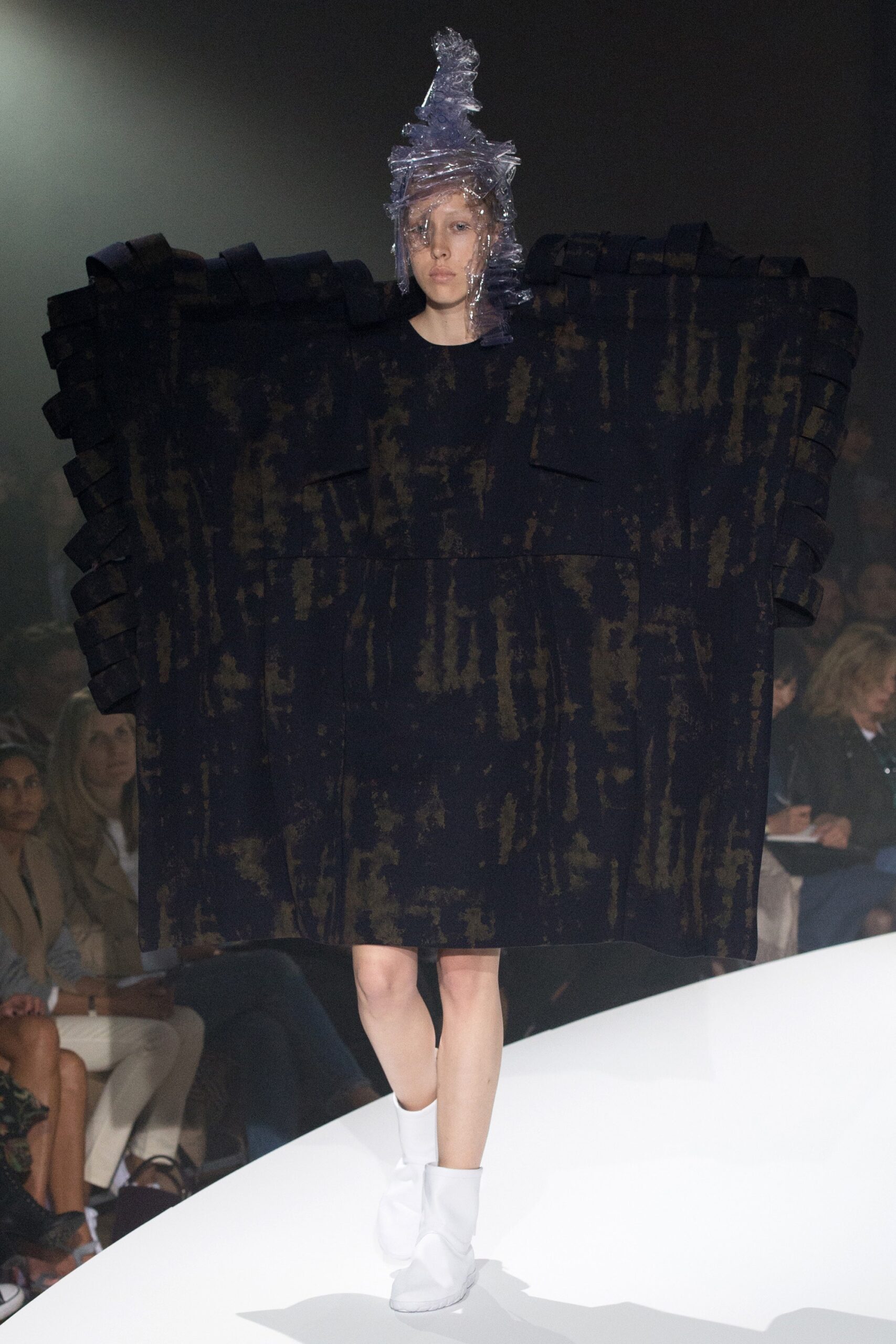 Comme des Garçons S/S 17 Look 24