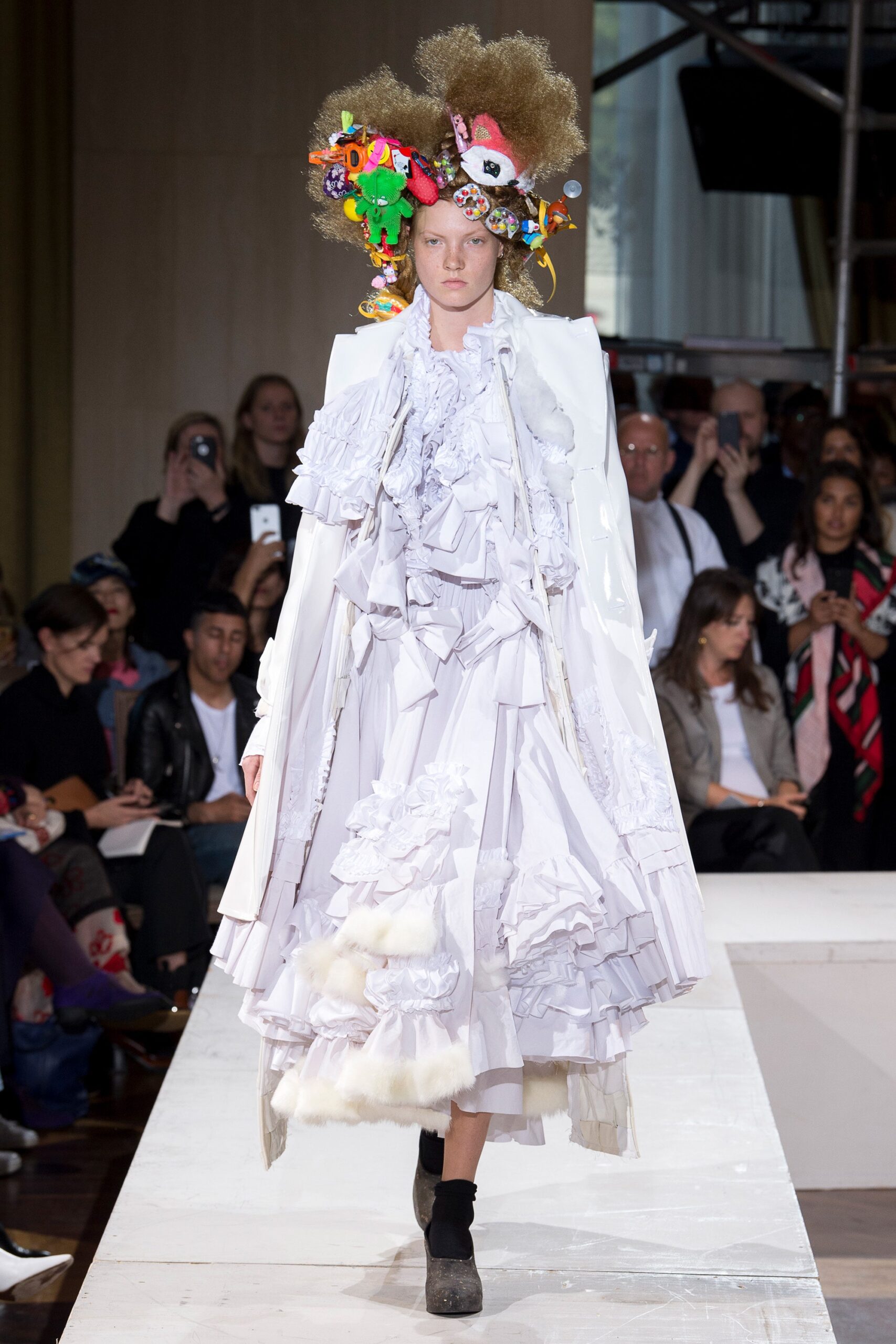 Comme des Garçons S/S 18 Look 100