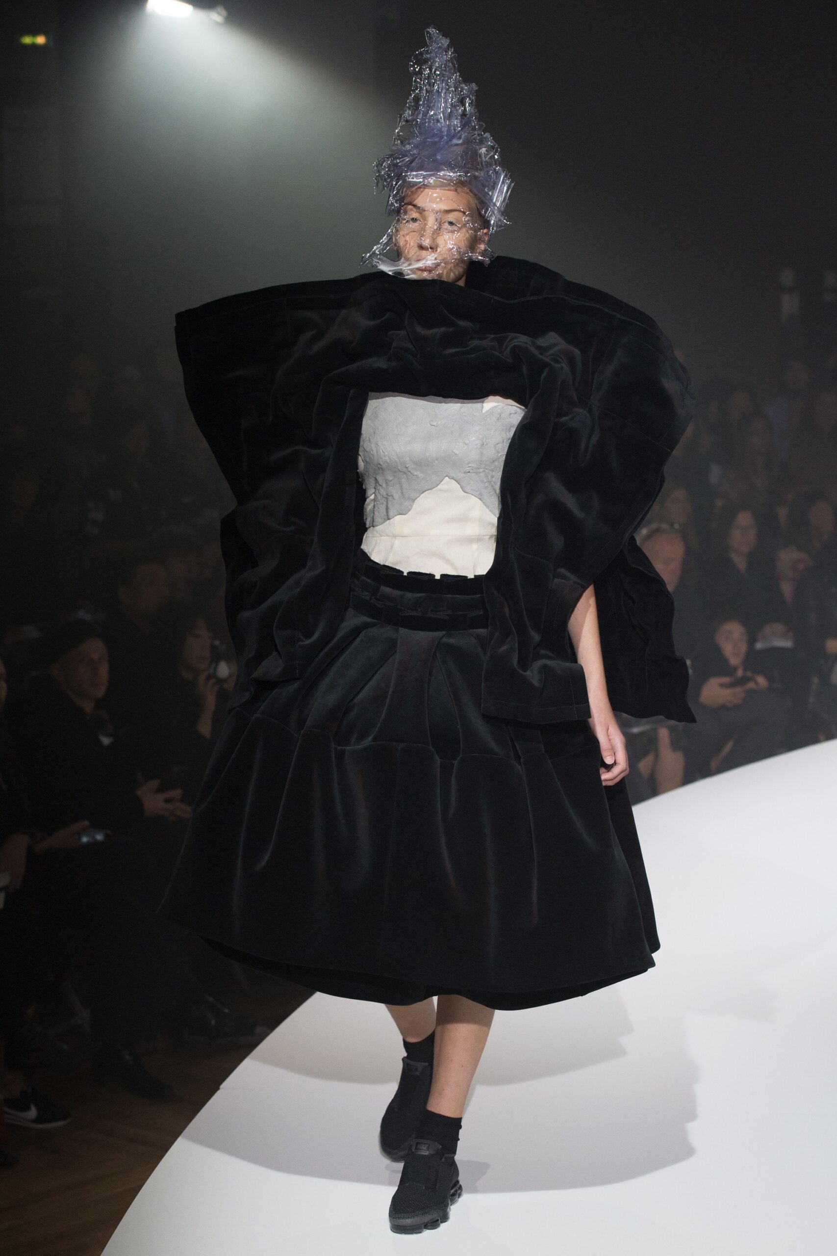 Comme des Garçons S/S 17 Look 103