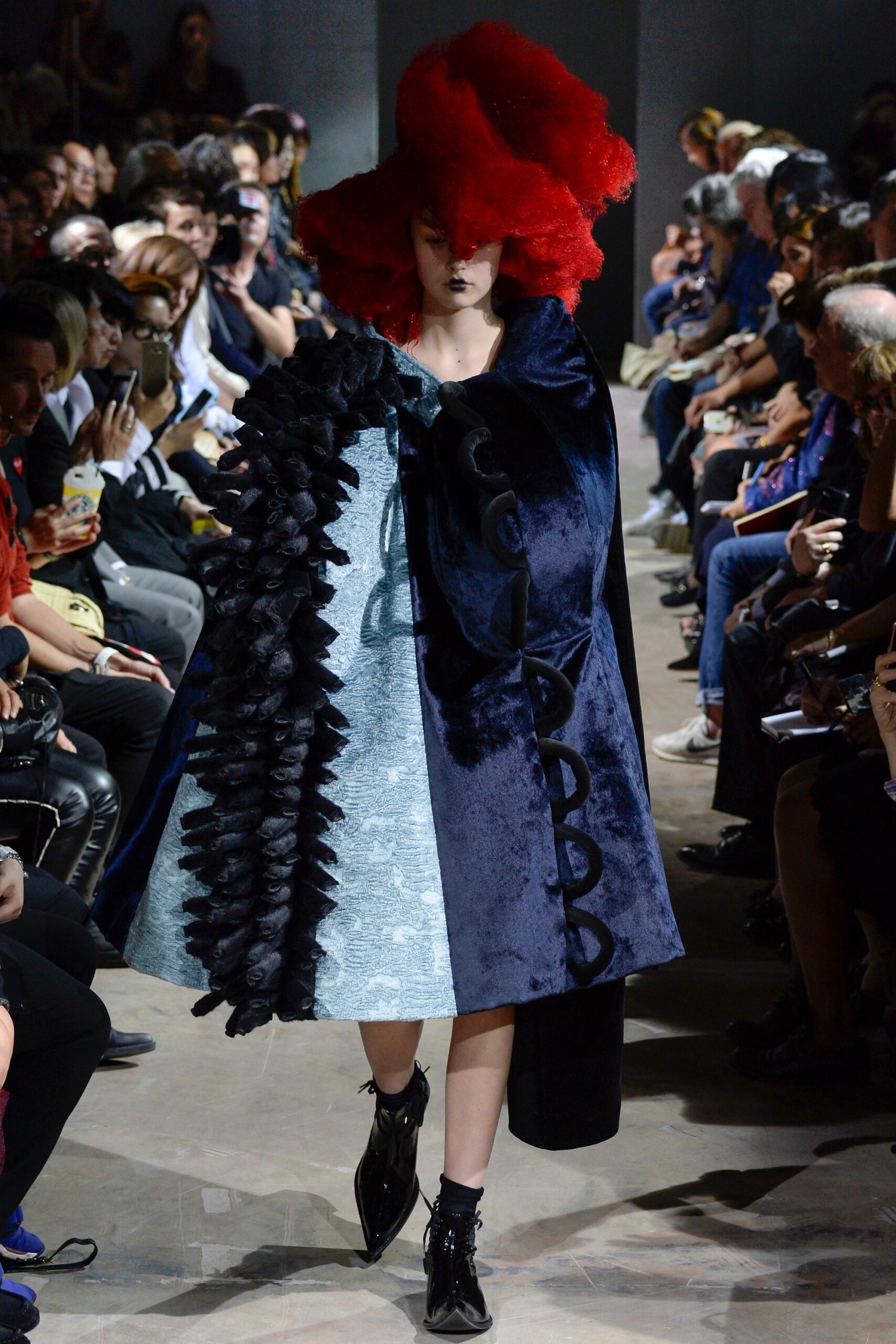 Comme des Garçons S/S 16 Look 147