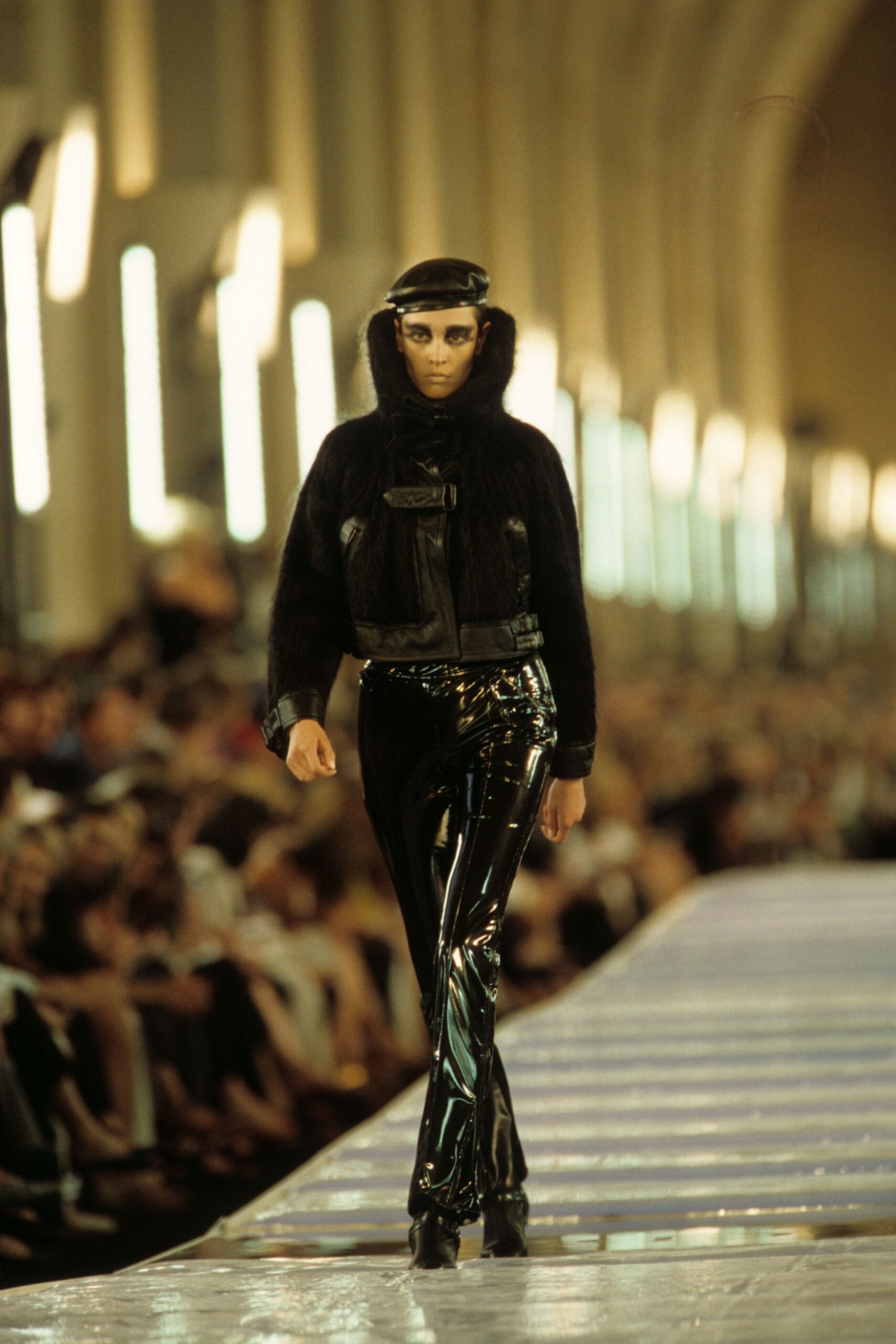Christian Dior F/W 99 Couture Look 27