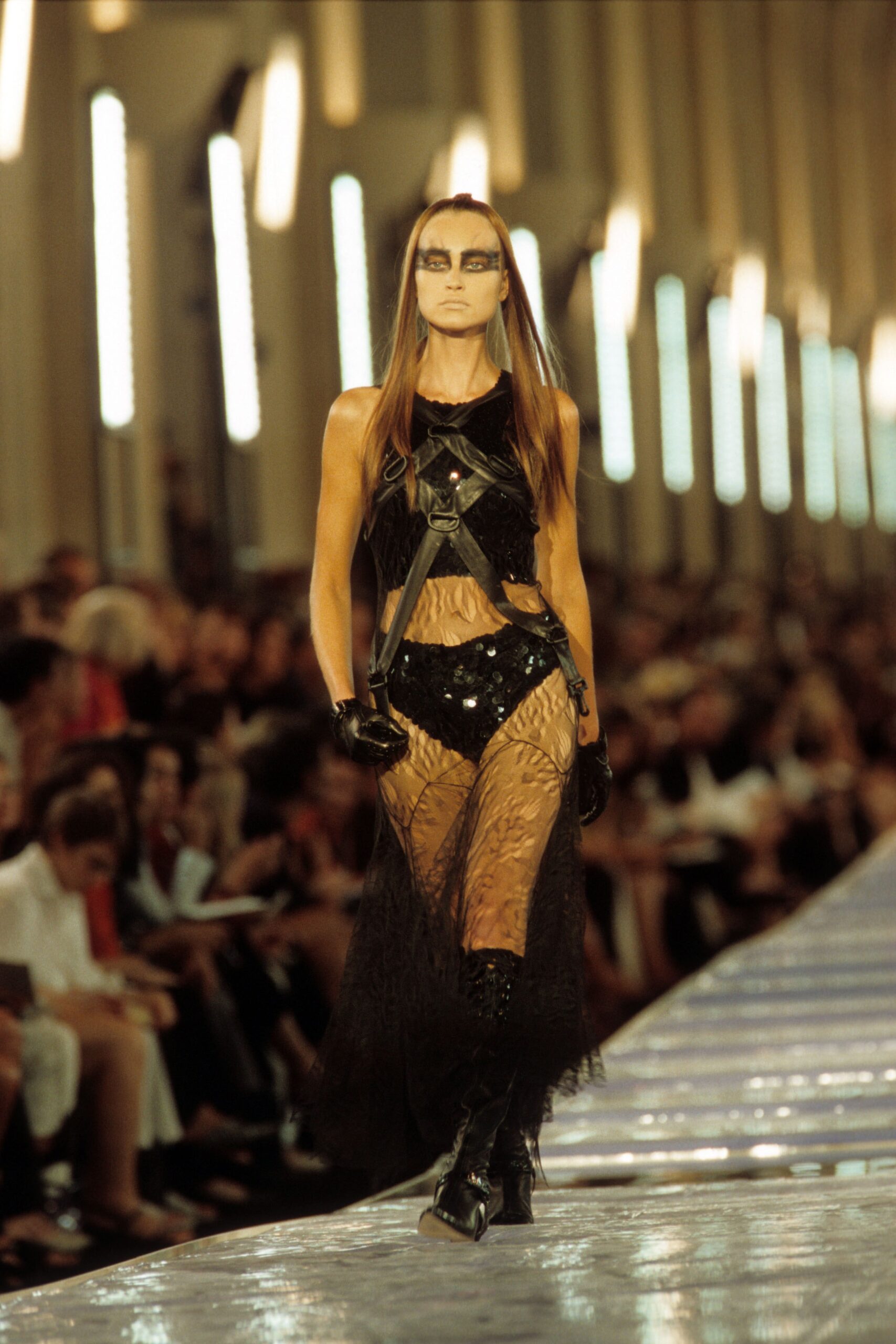 Christian Dior F/W 99 Couture Look 31