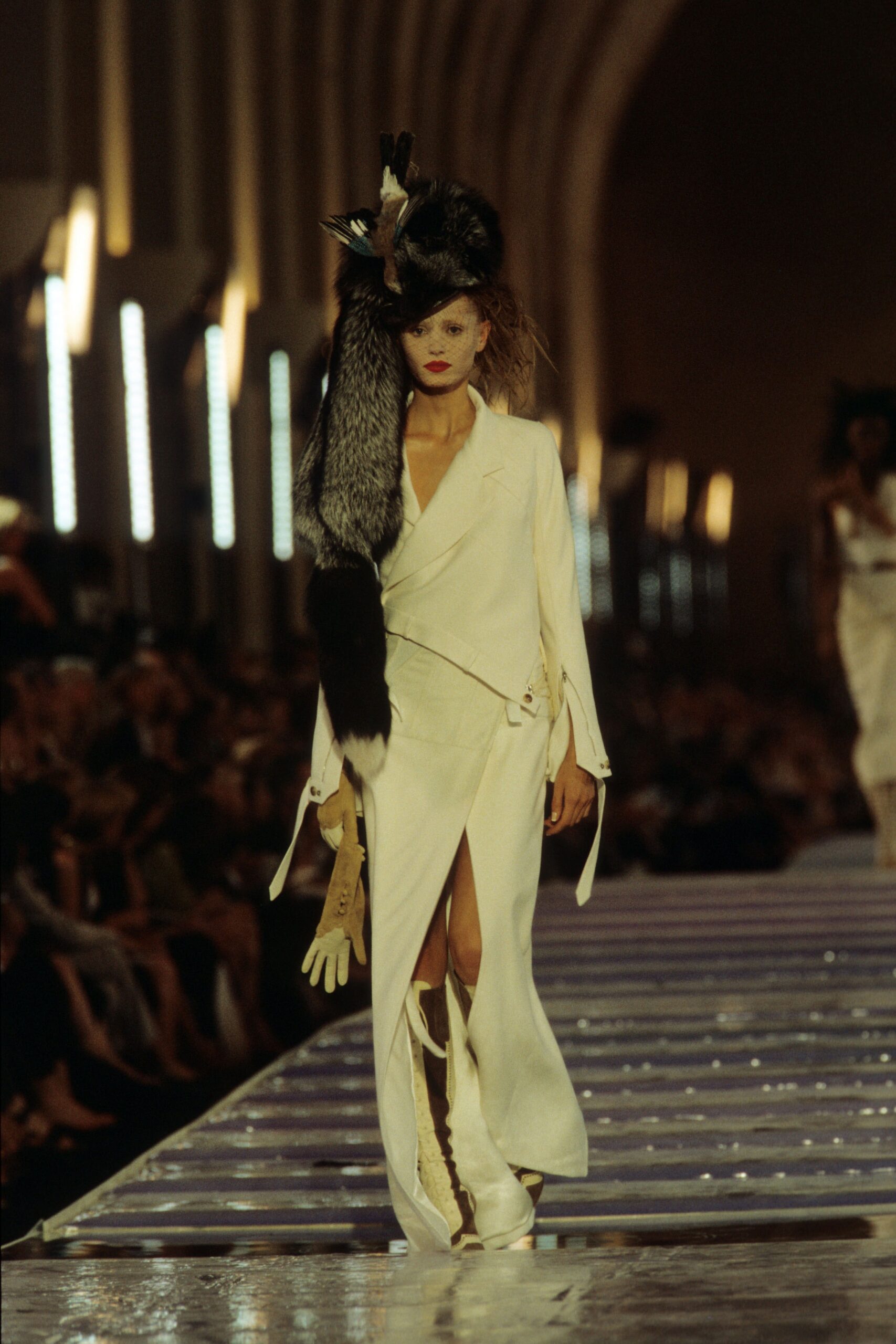 Christian Dior F/W 99 Couture Look 95