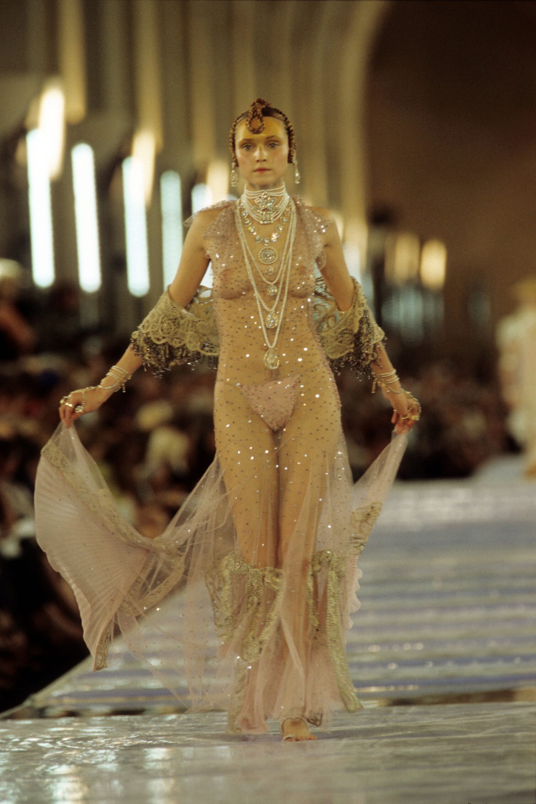 Christian Dior F/W 99 Couture Look 232