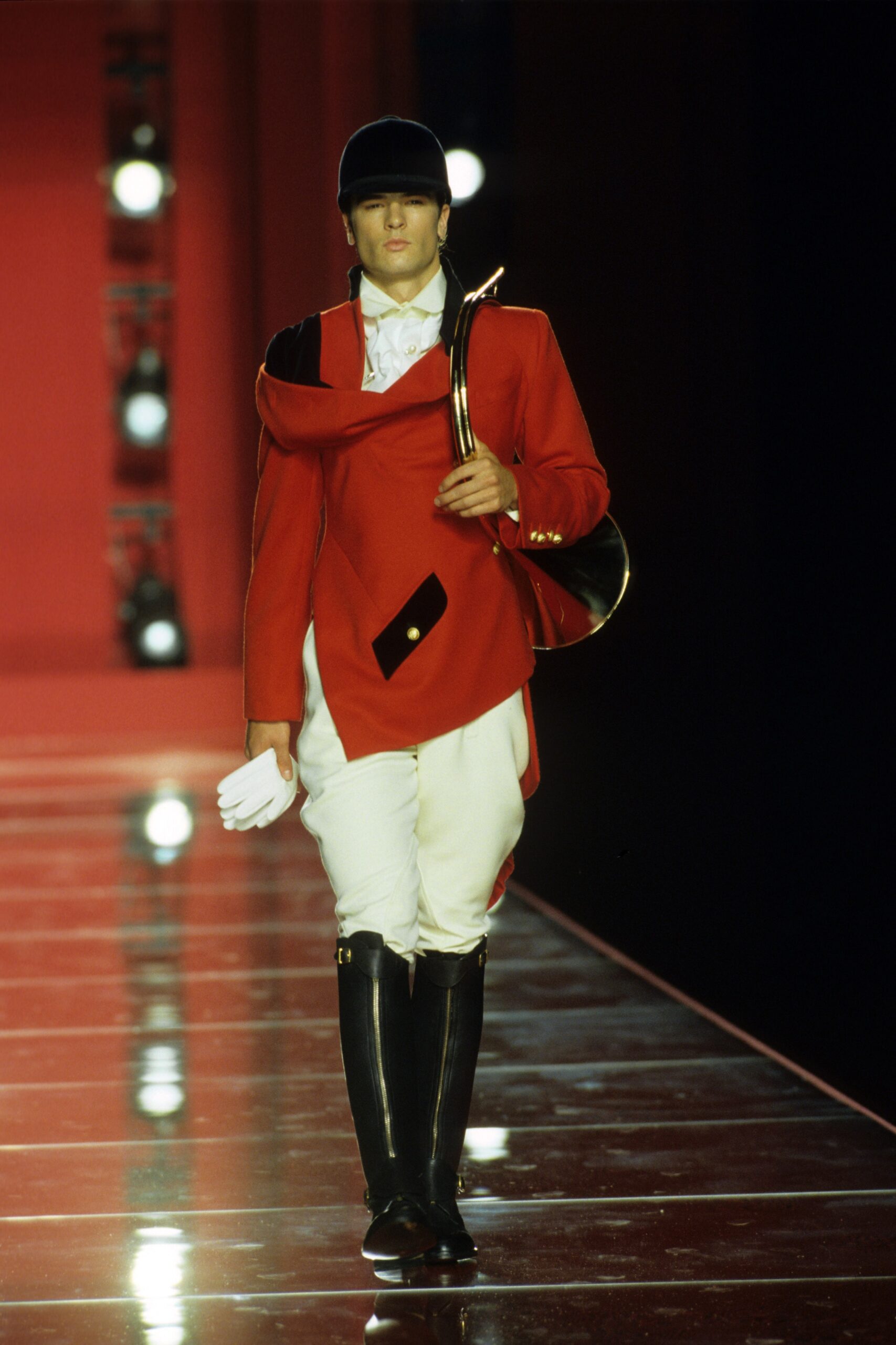 Christian Dior F/W 00 Couture Look 96