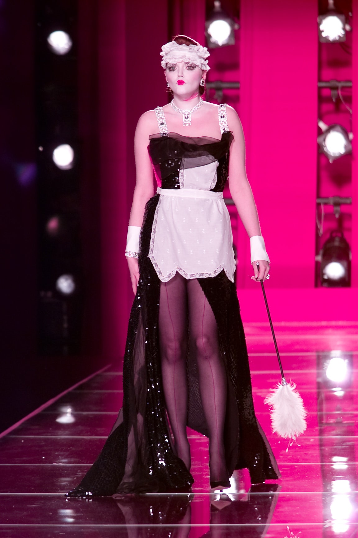 Christian Dior F/W 00 Couture Look 110