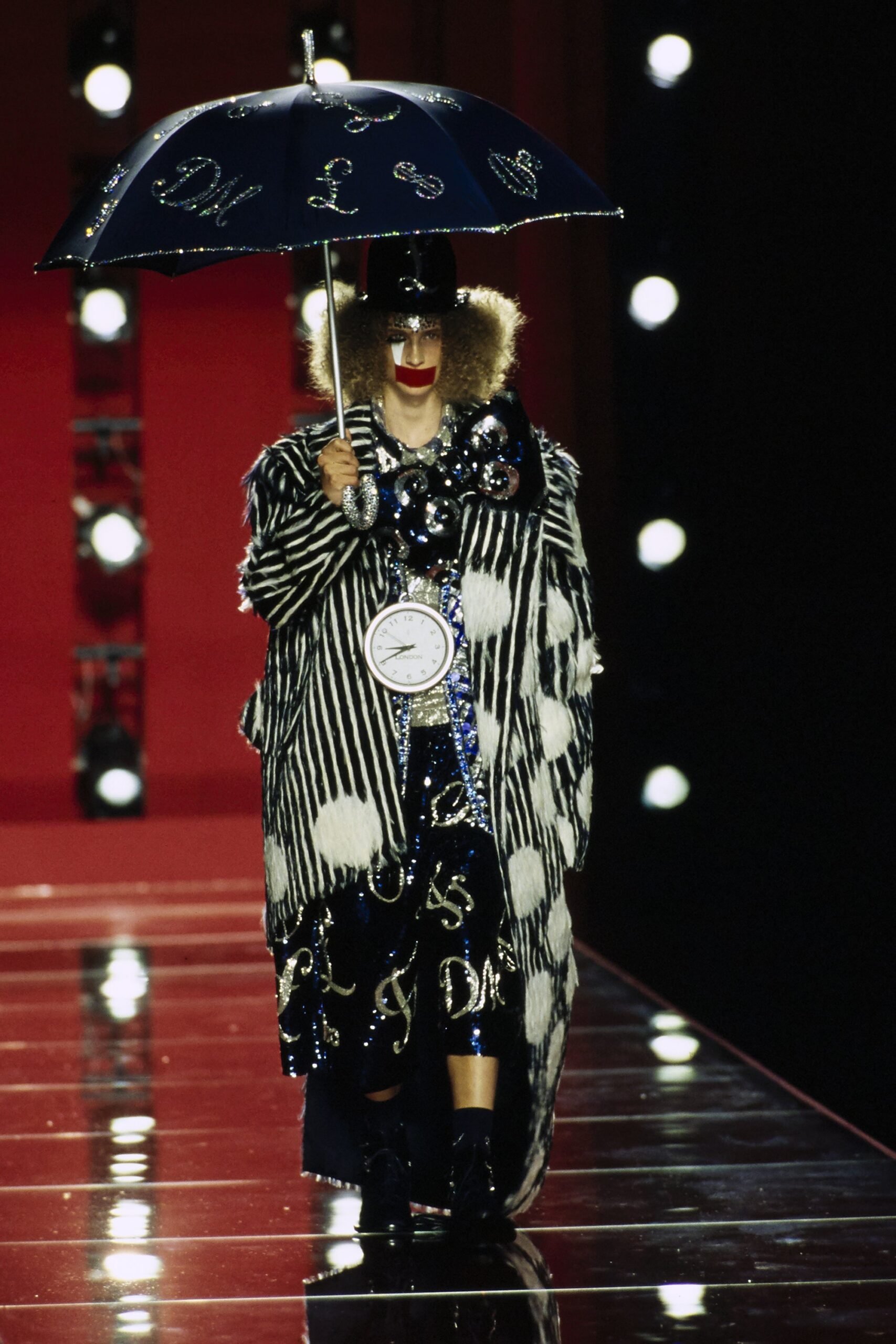 Christian Dior F/W 00 Couture Look 188