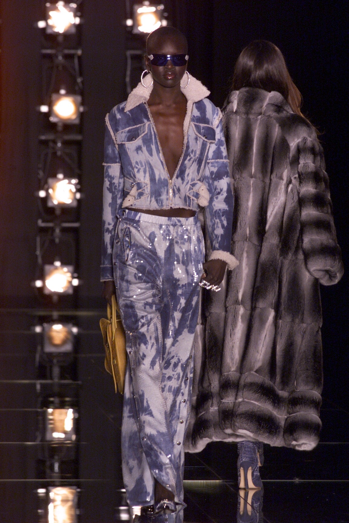 Christian Dior F/W 00 Look 233